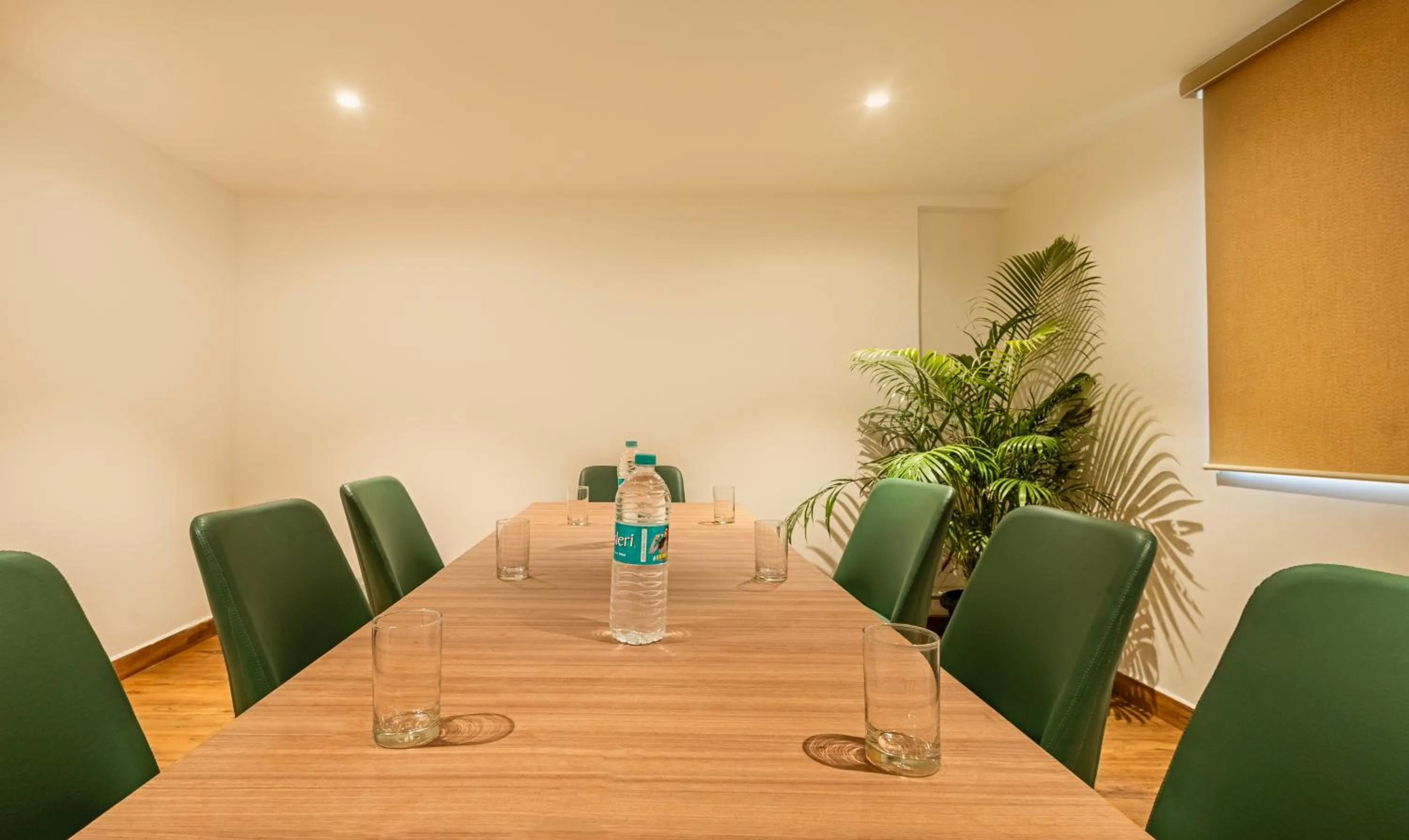 Banquet/Function facilities in Treebo Premium Vapr Ashok Nagar