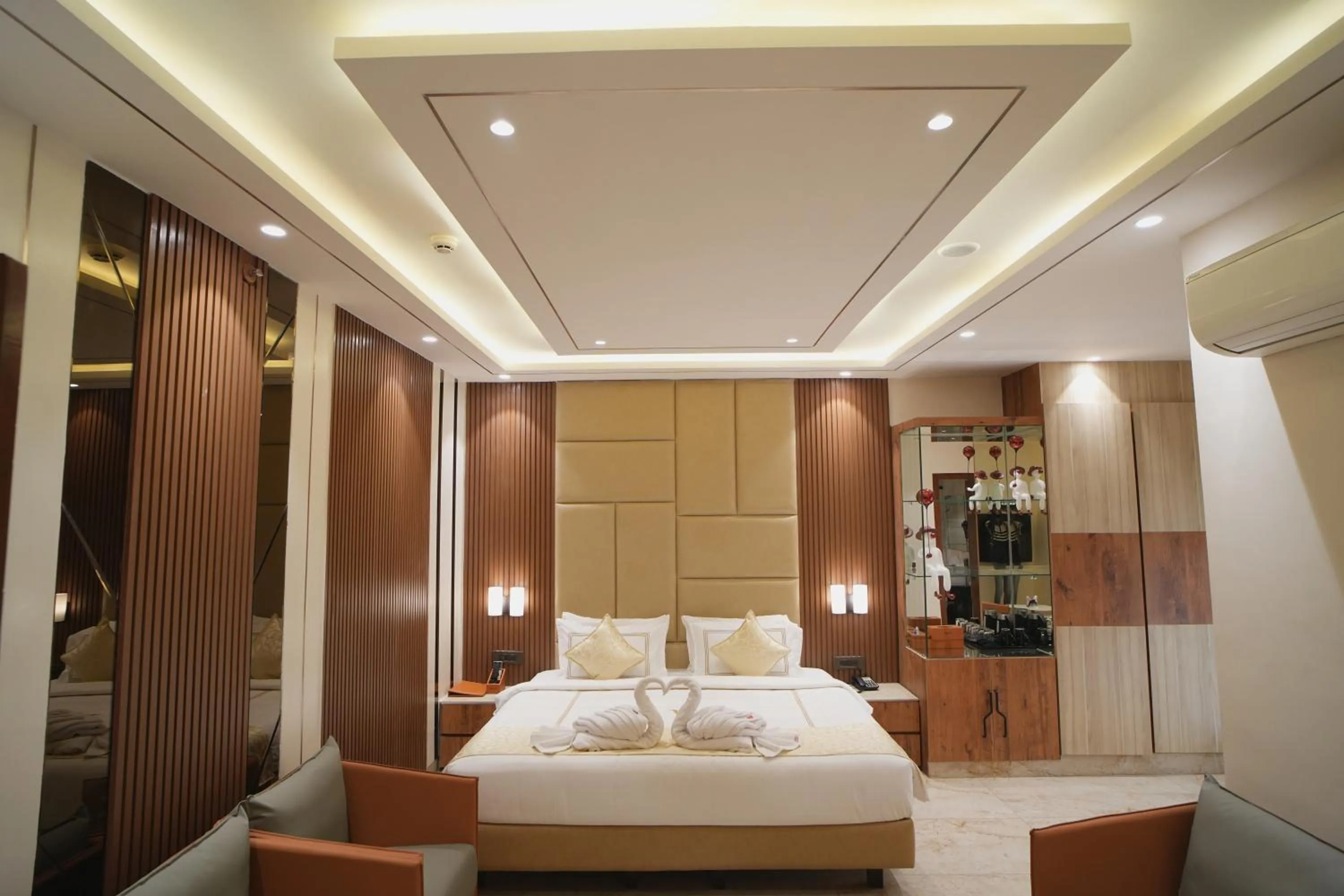 Bed in Oriva Vinflora Residency Nr LV Prasad Hospital Banjara Hills