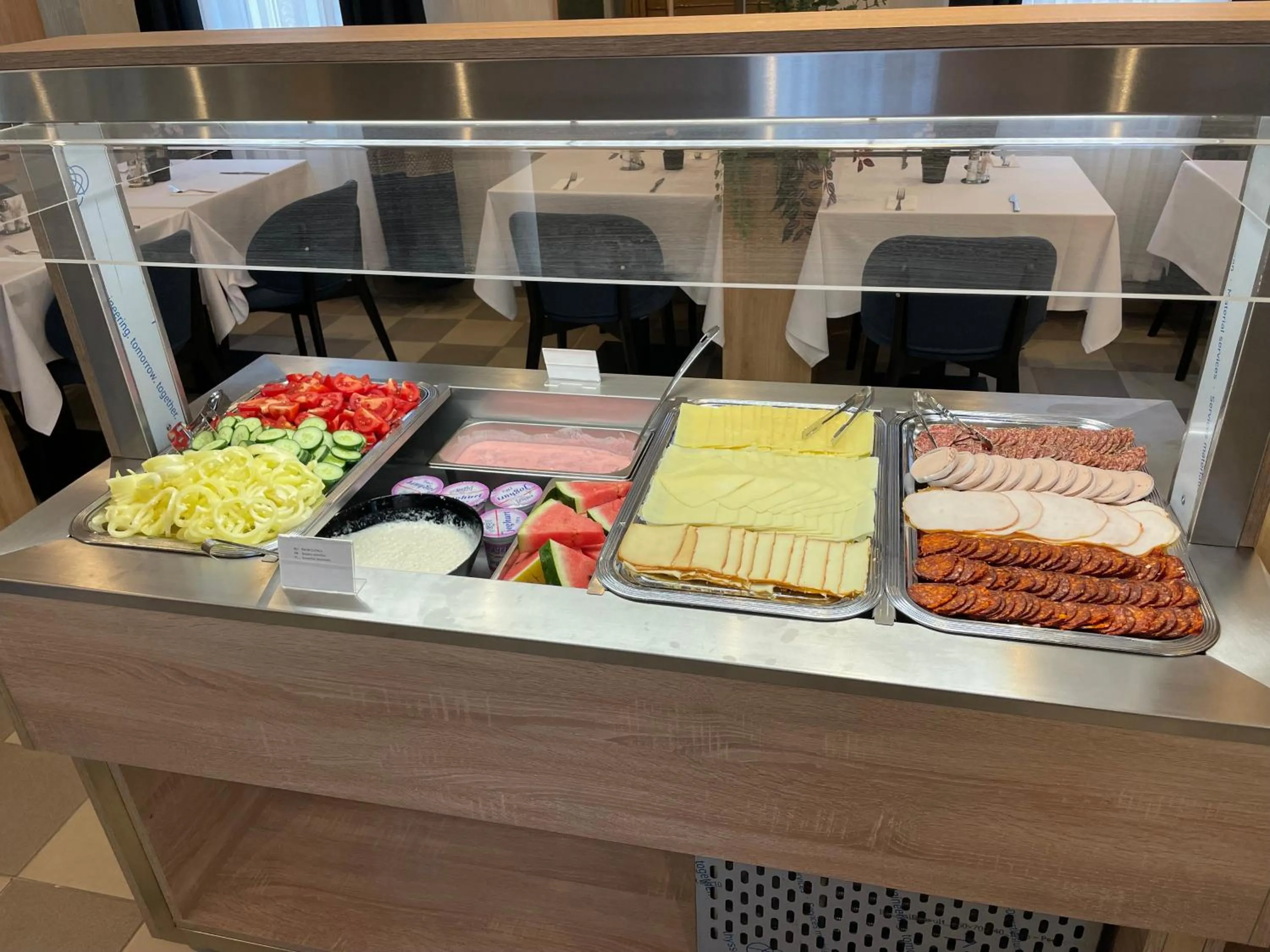 Buffet breakfast in Hotel Merlot