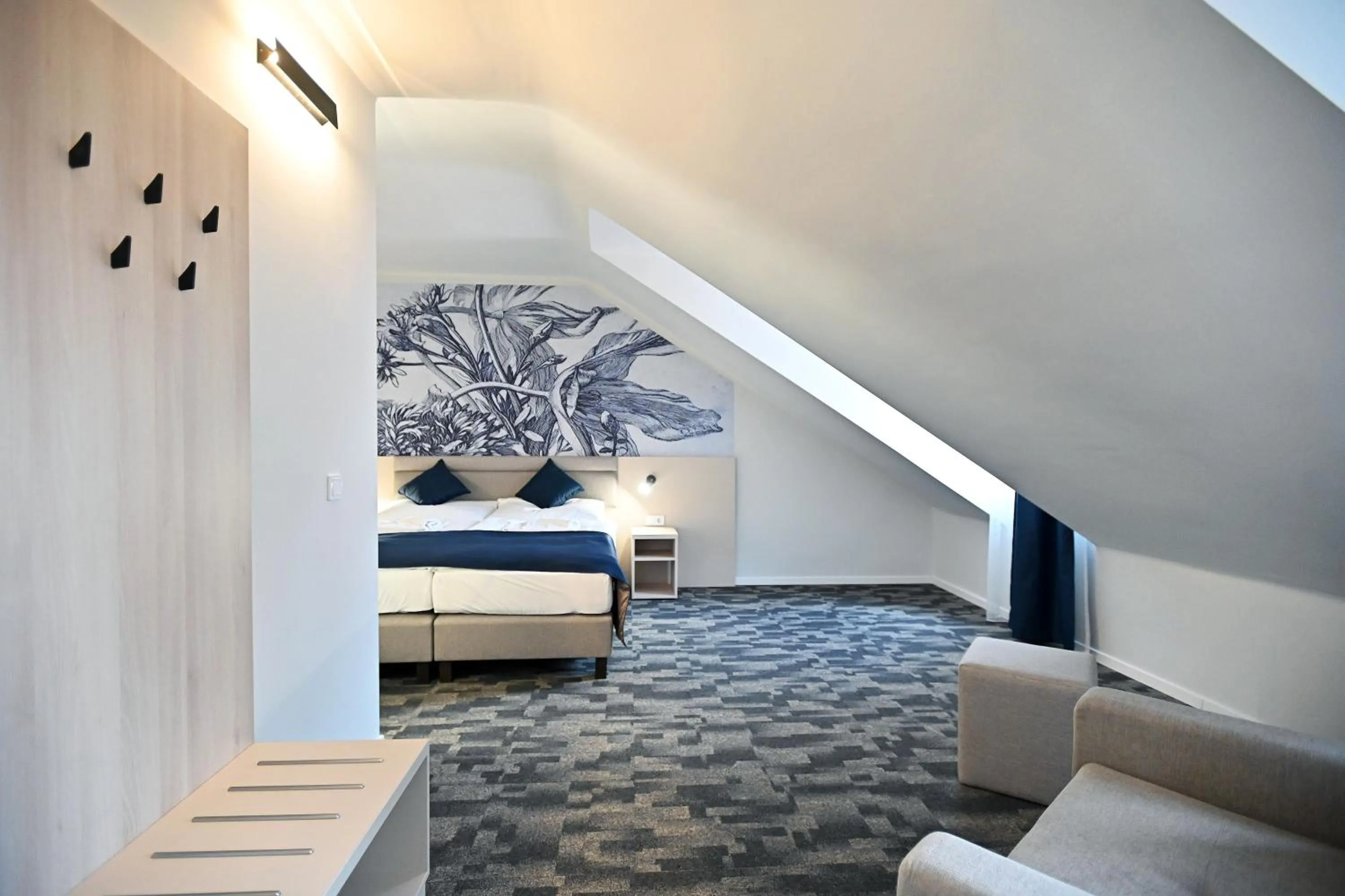 Photo of the whole room, Bed in Hotel Merlot