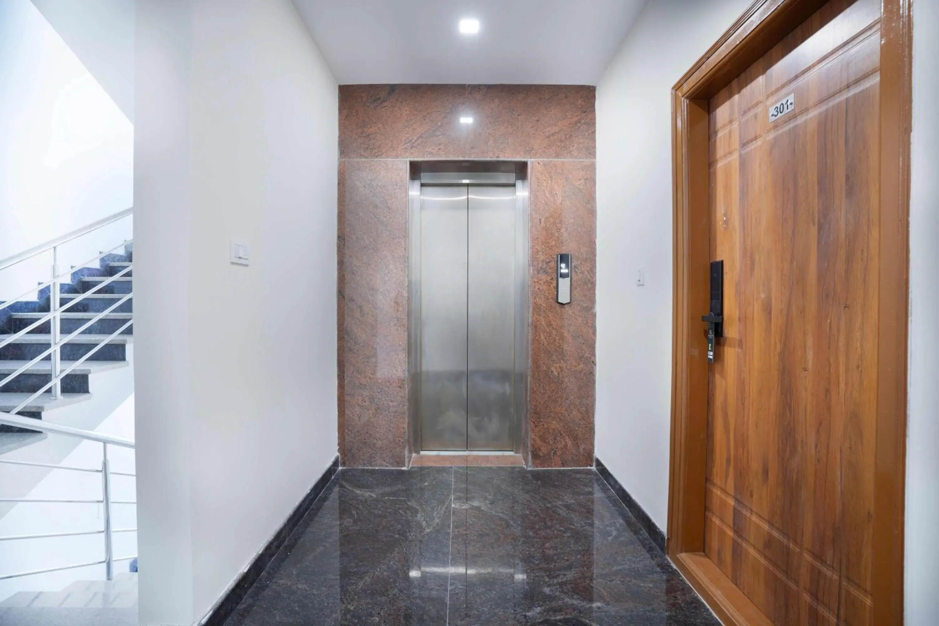 Lobby or reception in Treebo Galaxy Kings Suites, Hebbal Lobby or reception in Treebo Galaxy Kings Suites, Hebbal