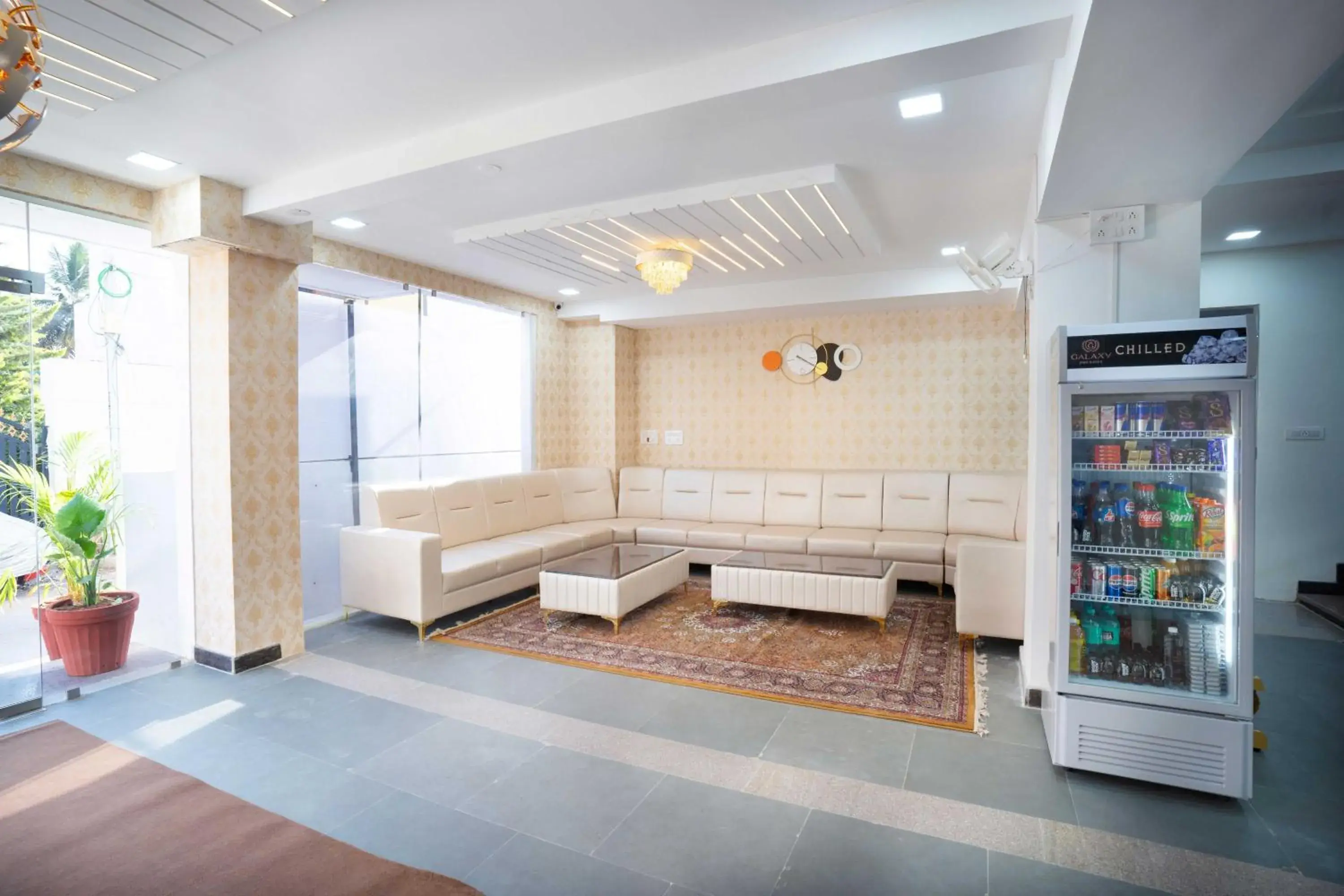 Lobby or reception in Treebo Galaxy Kings Suites, Hebbal Lobby or reception in Treebo Galaxy Kings Suites, Hebbal