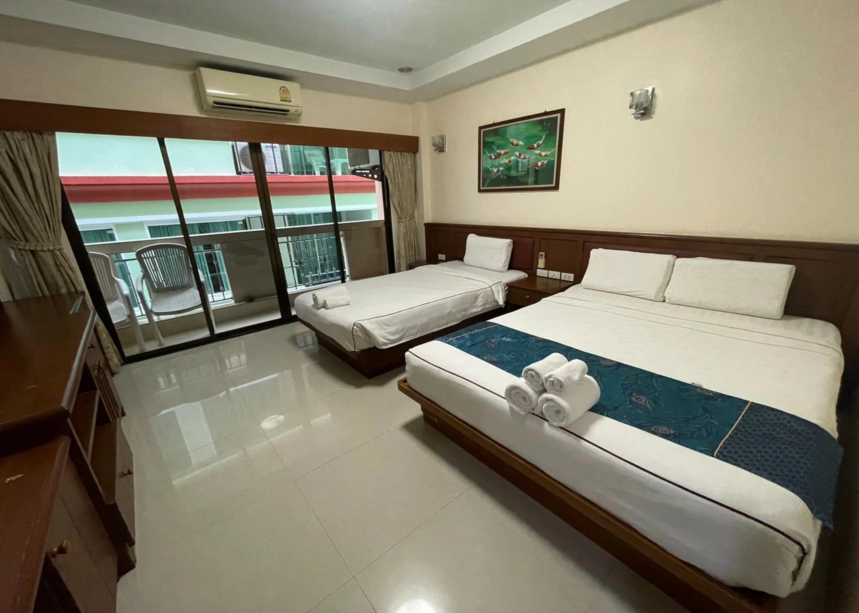 Bed in One World One Home Patong 1