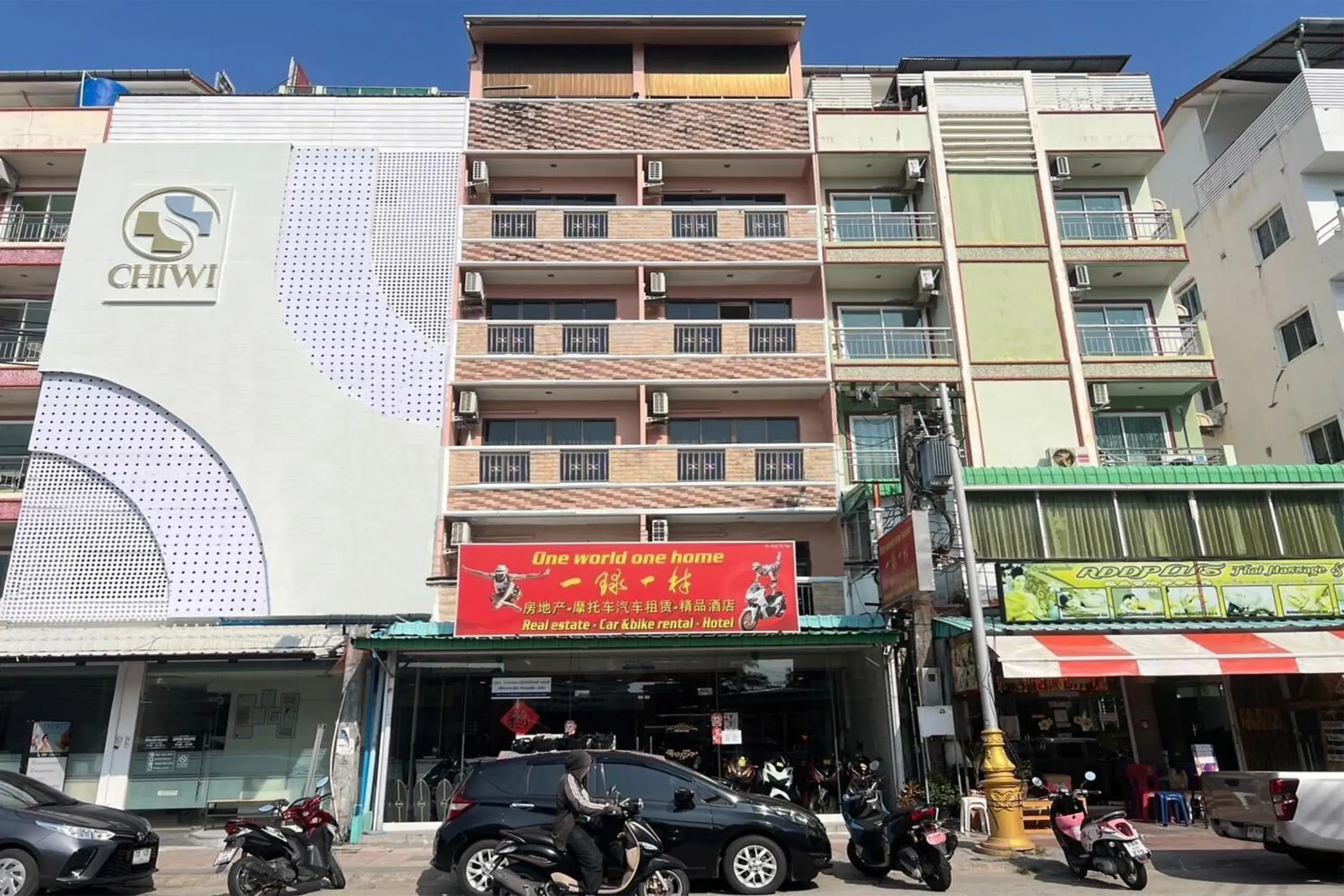 Property building in One World One Home Patong 1 Property building in One World One Home Patong 1