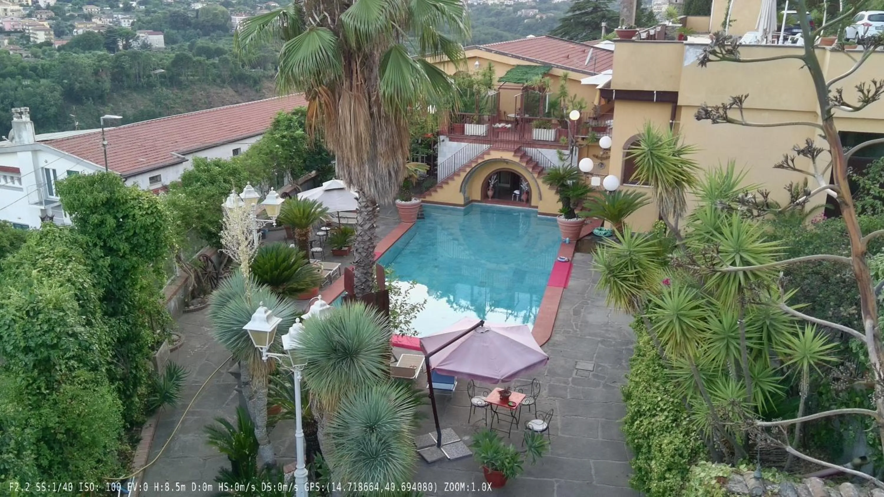 Villa Amalia Resort for family & friends !