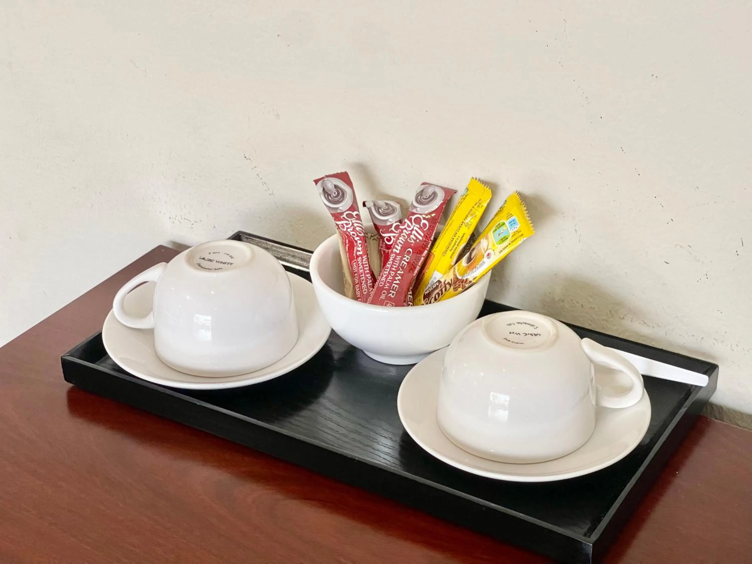 Coffee/tea facilities in Azinnia Rivonia Guest House