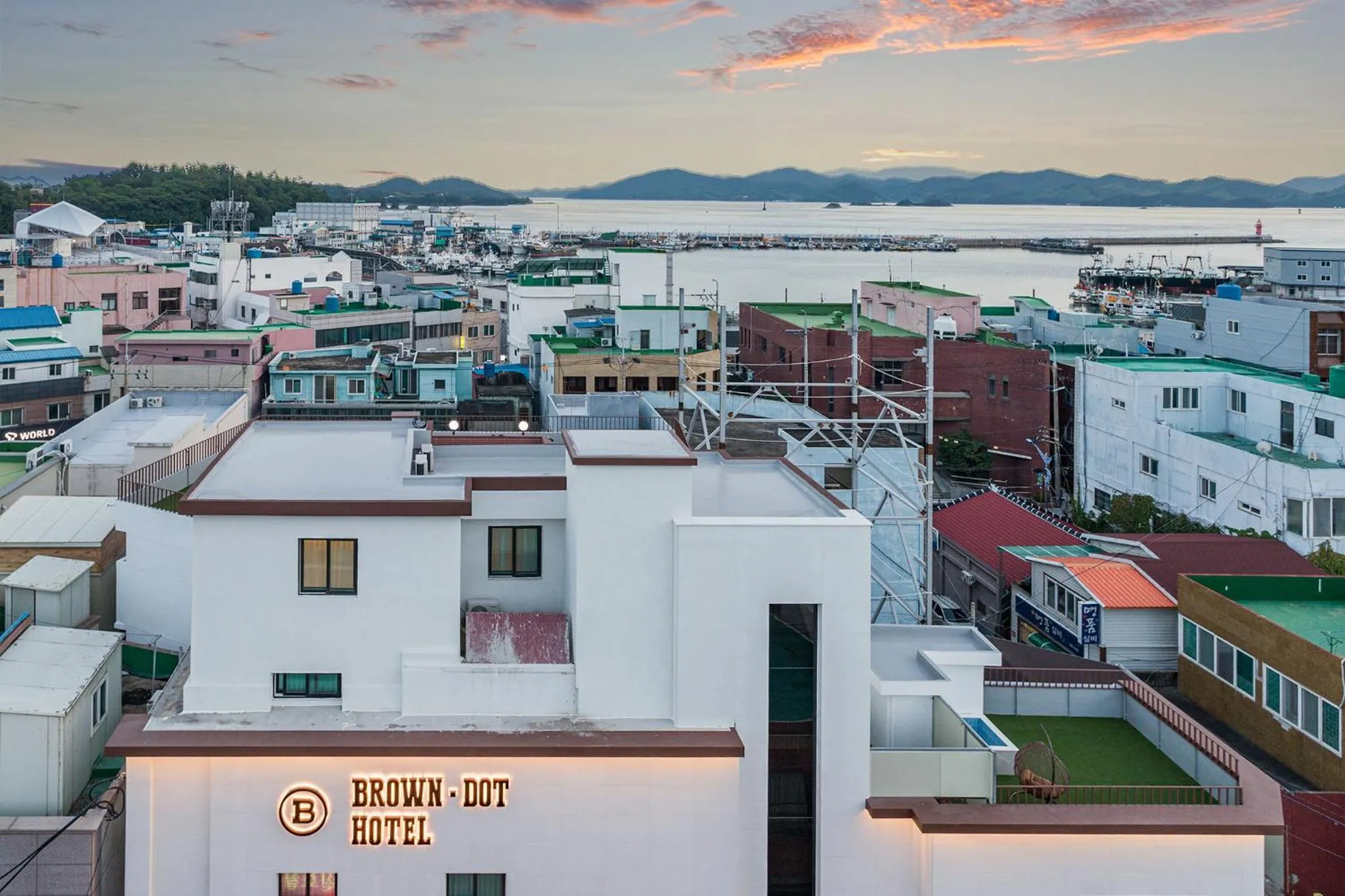 Browndot Samcheonpo