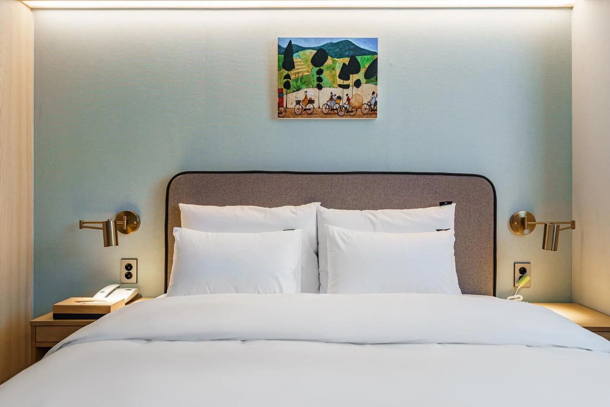 Bed in Browndot Samcheonpo