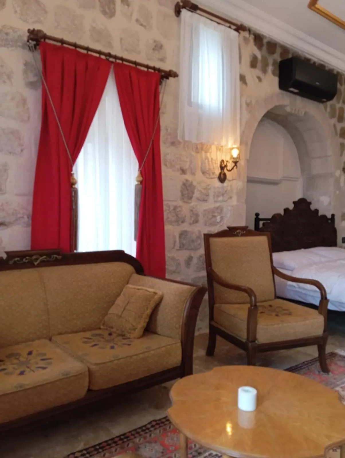 Seating area in Rumetpaşakonağı