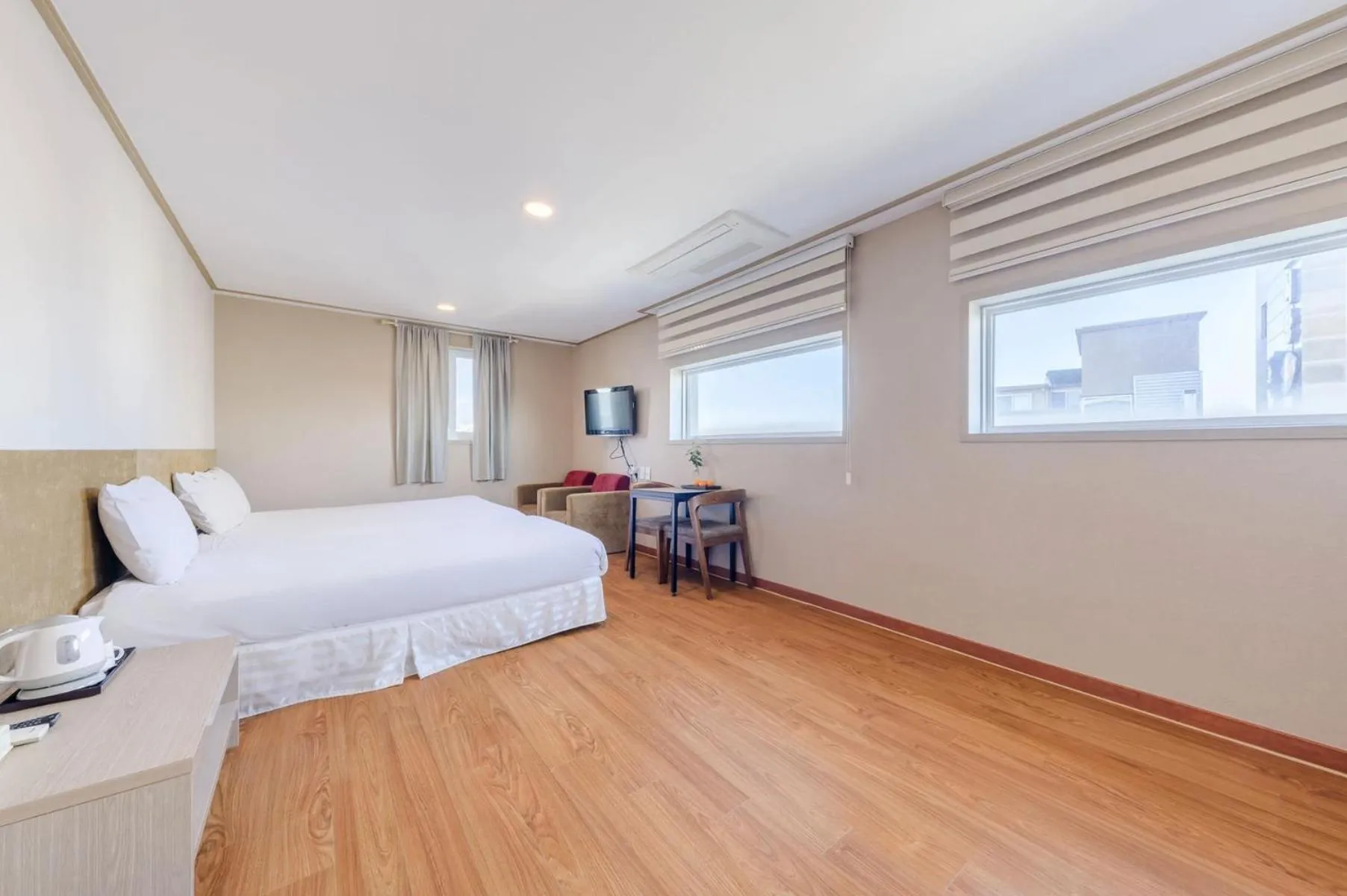 Bed in Pine Hill Hotel