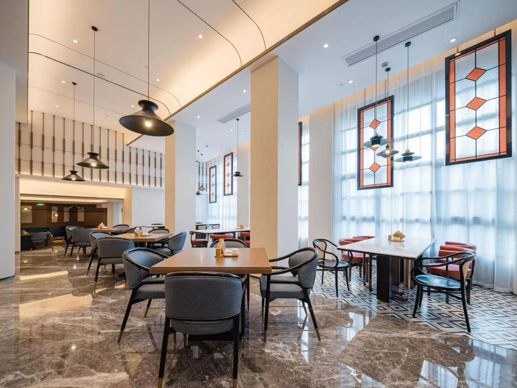 Breakfast in Atour Light Hotel Shanghai Jing'an Natural History Museum, Suzhou River Bank