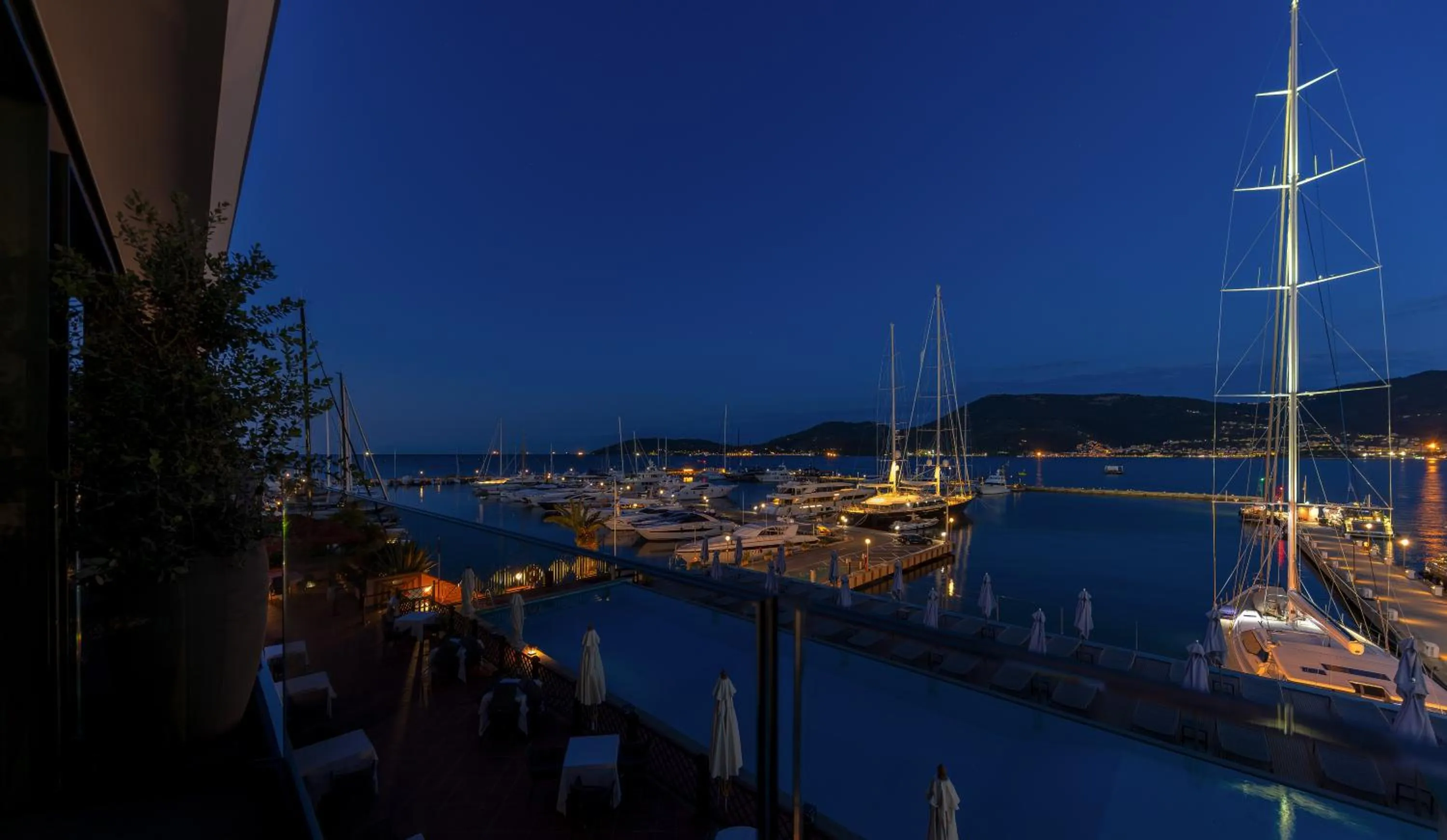 Porto Lotti Suite Hotel