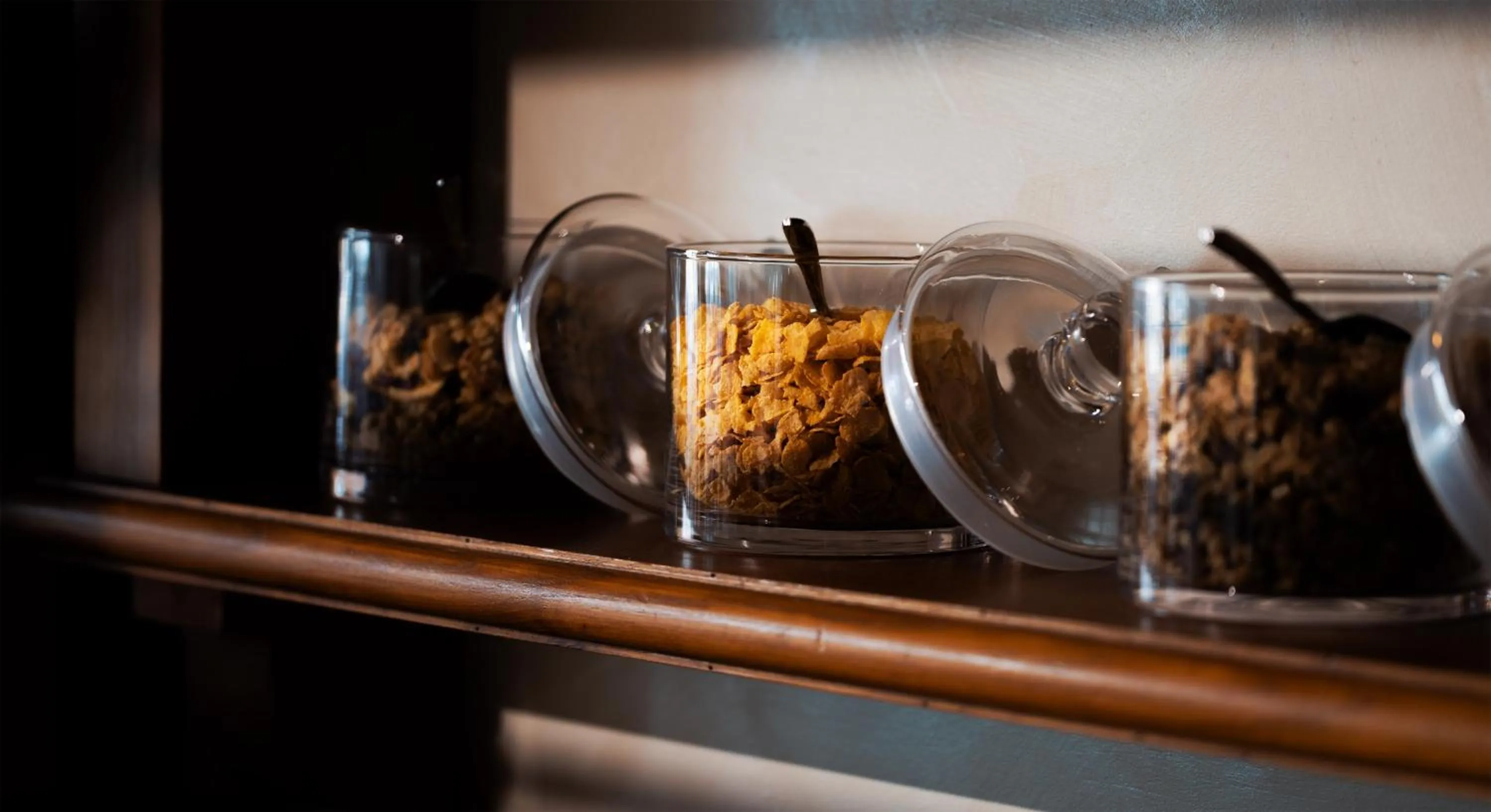 Food and drinks in Porto Lotti Suite Hotel