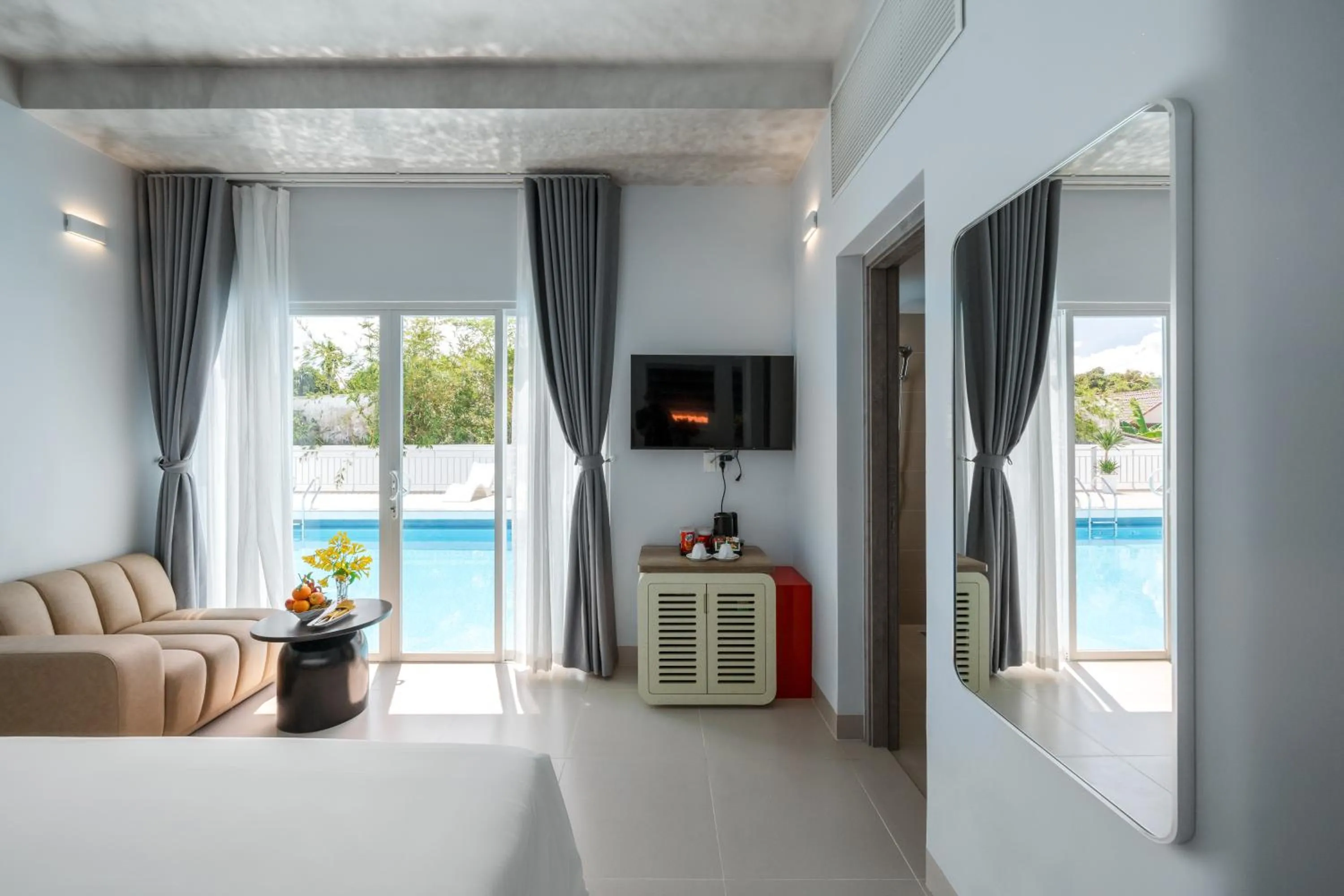 TV and multimedia in The Up Phu Quoc