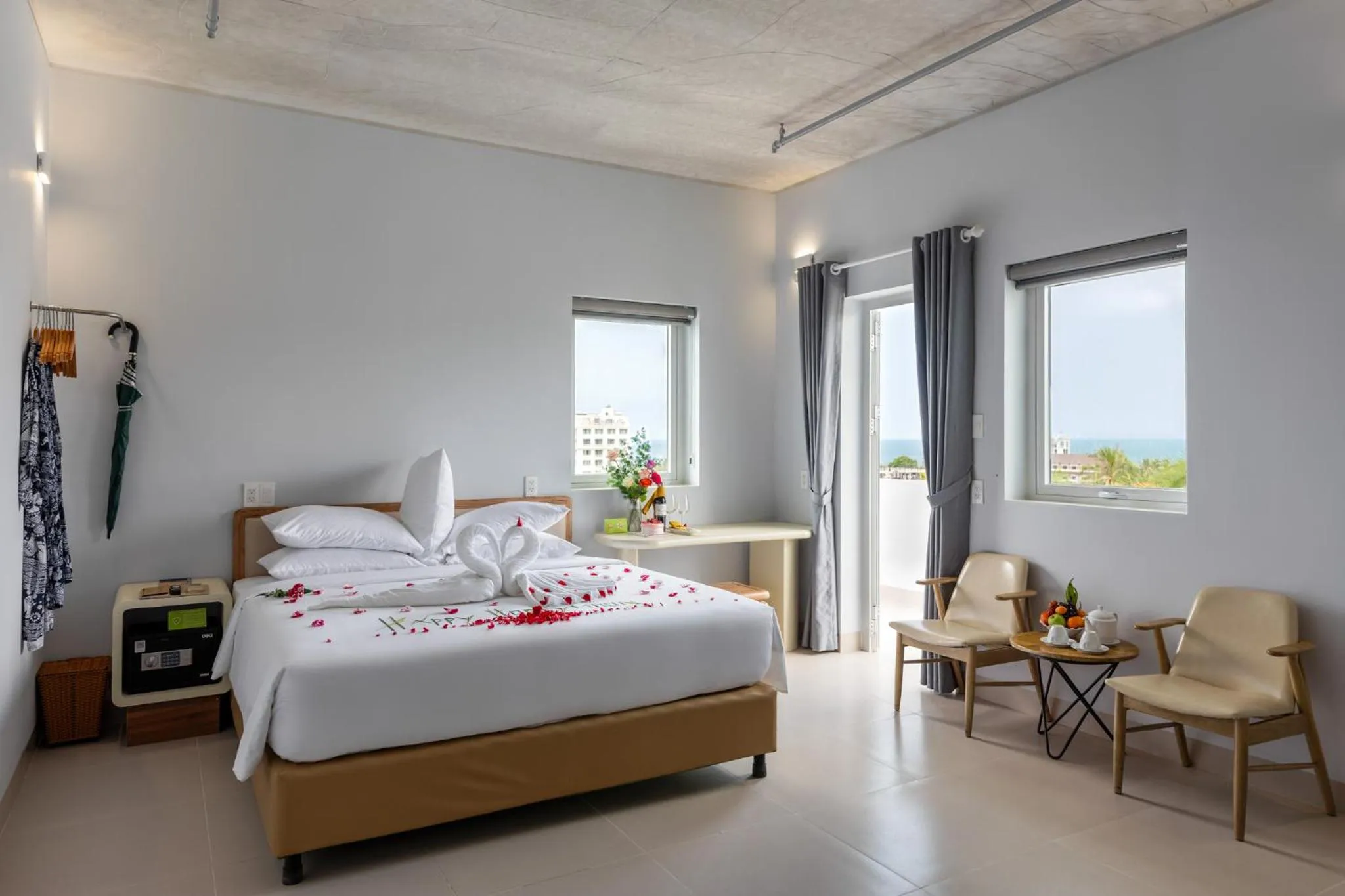 Bed in The Up Phu Quoc