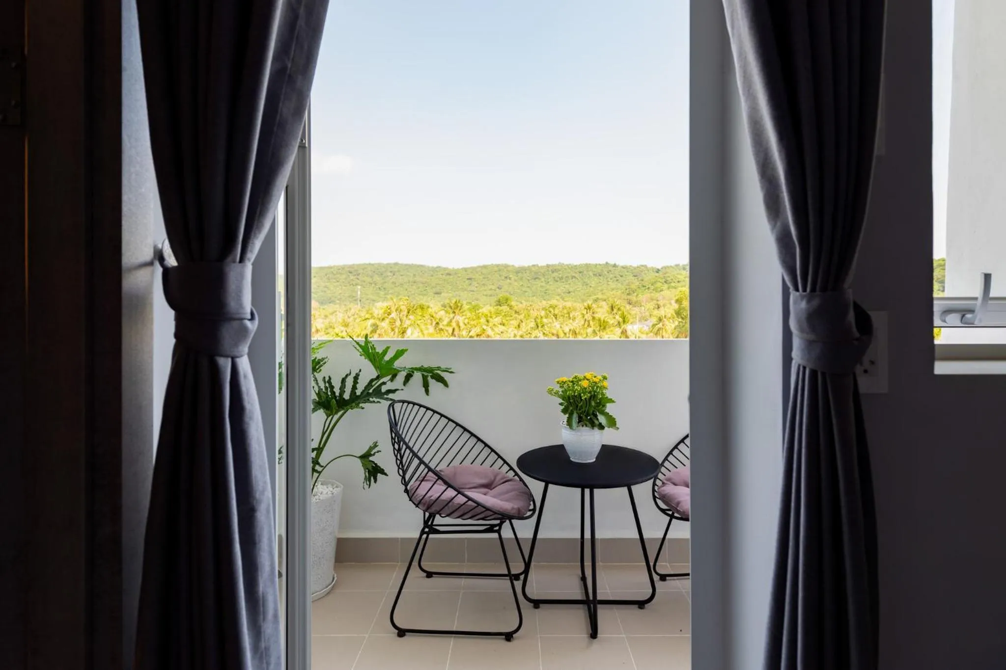 Mountain view in The Up Phu Quoc