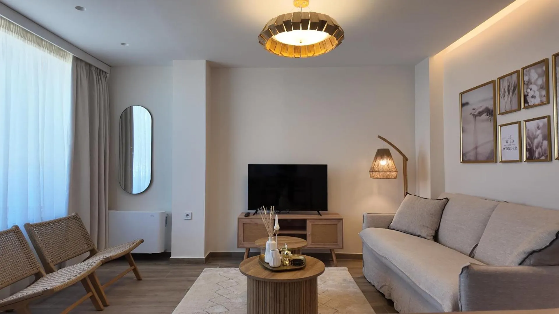 TV and multimedia in Euphoria Apartments Monastiraki