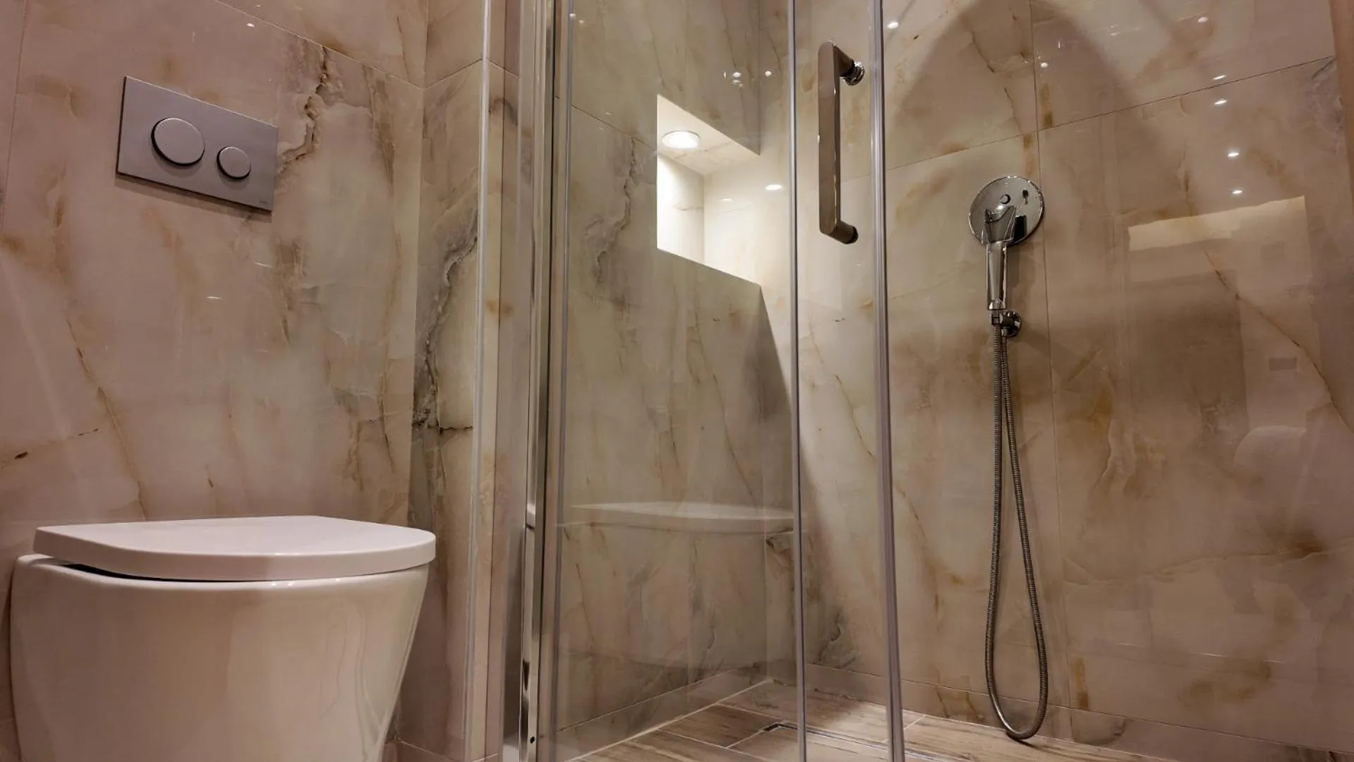 Shower in Euphoria Apartments Monastiraki