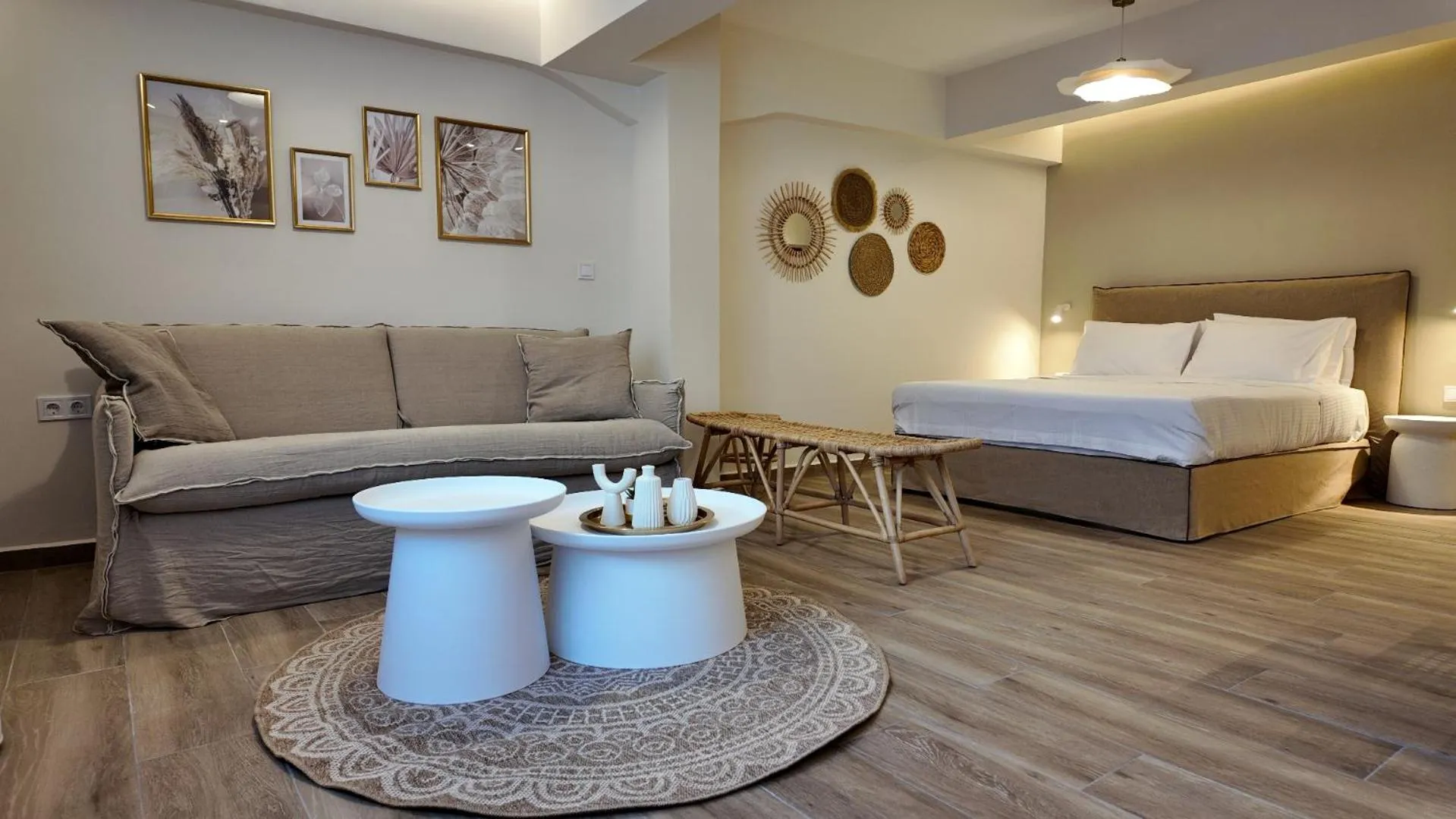 Bed in Euphoria Apartments Monastiraki