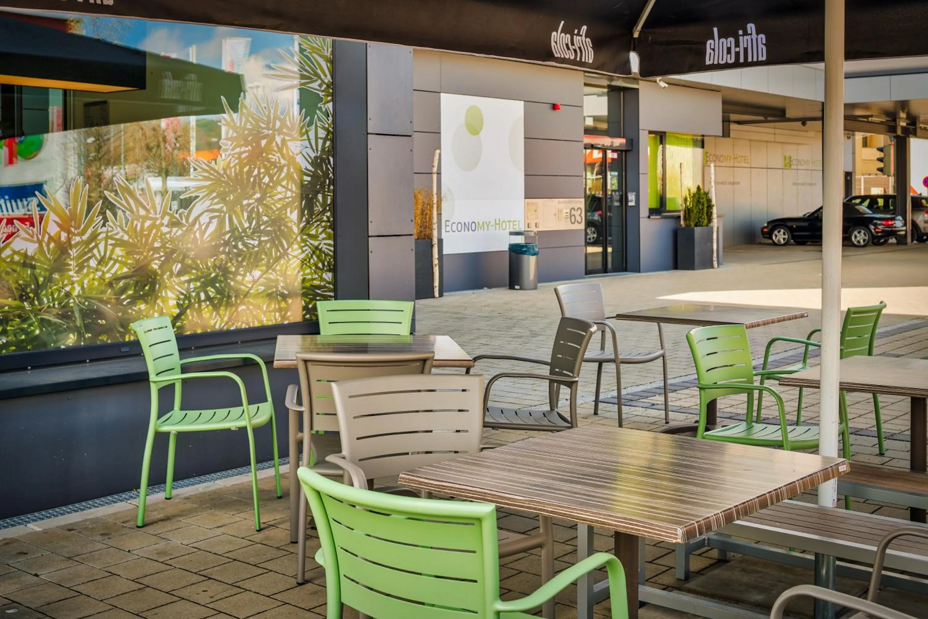 Balcony/Terrace in Economy-Hotel