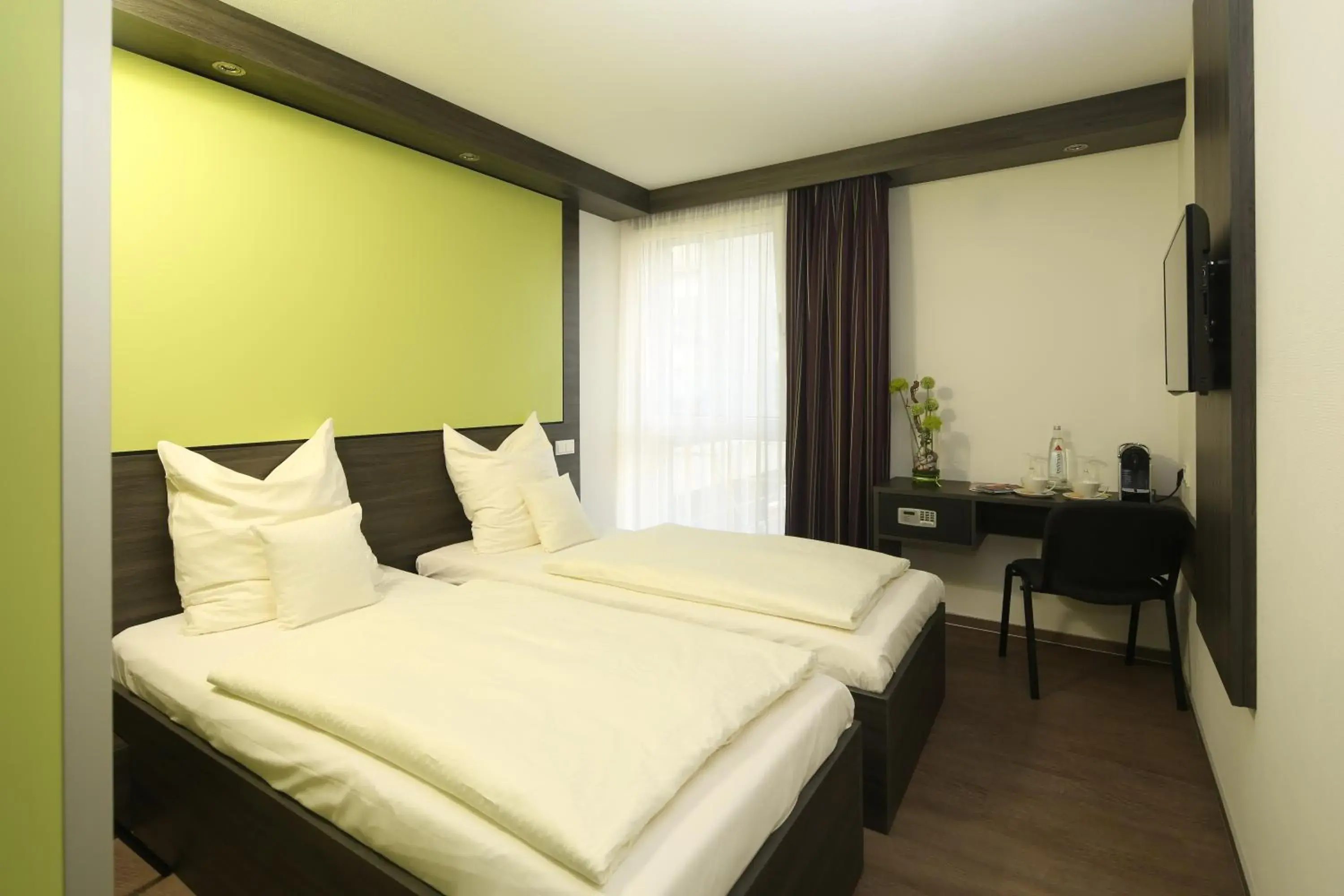 Double Room in Economy-Hotel Double Room in Economy-Hotel