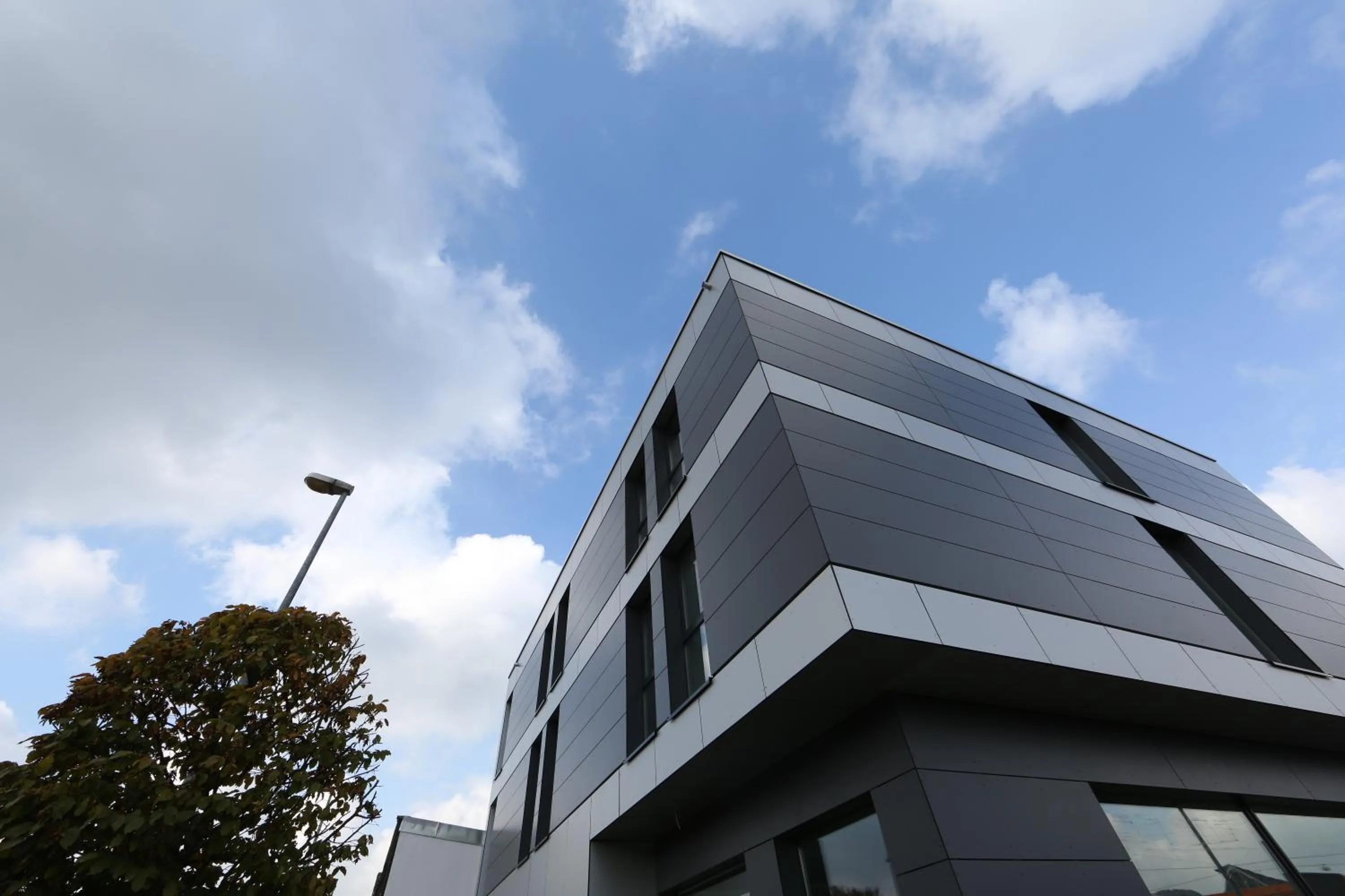 Facade/entrance in Economy-Hotel