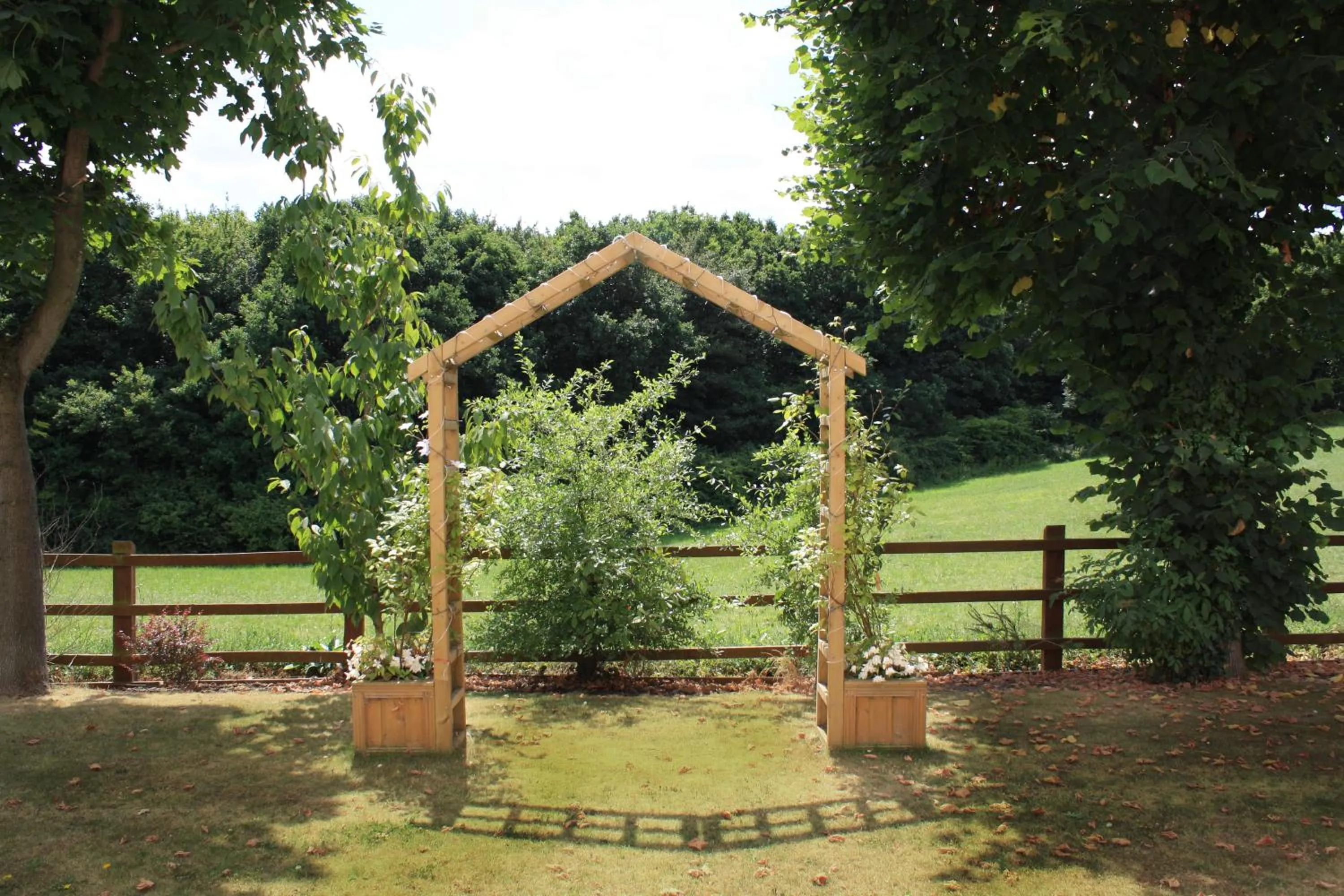 Garden in Twin Oaks Hotel