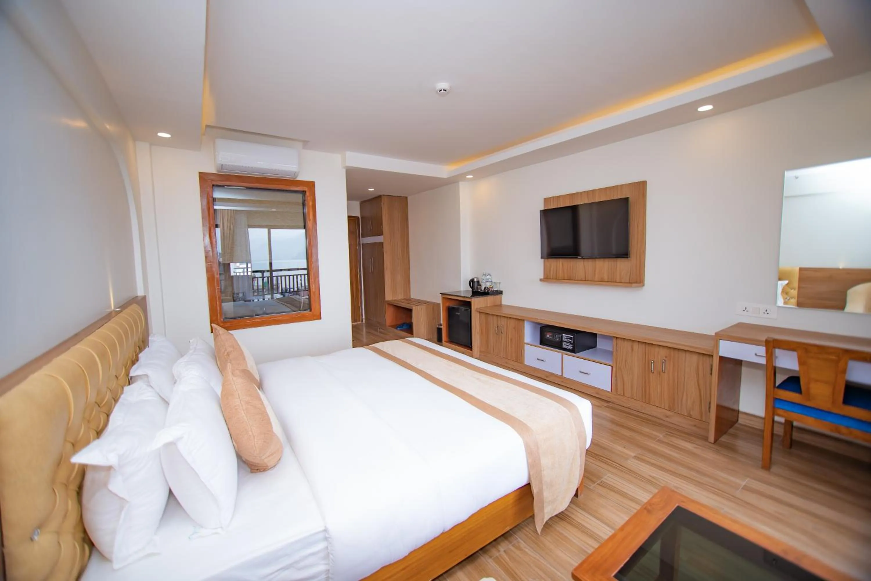 Bathroom, Bed in Hotel Pokhara Village & SPA