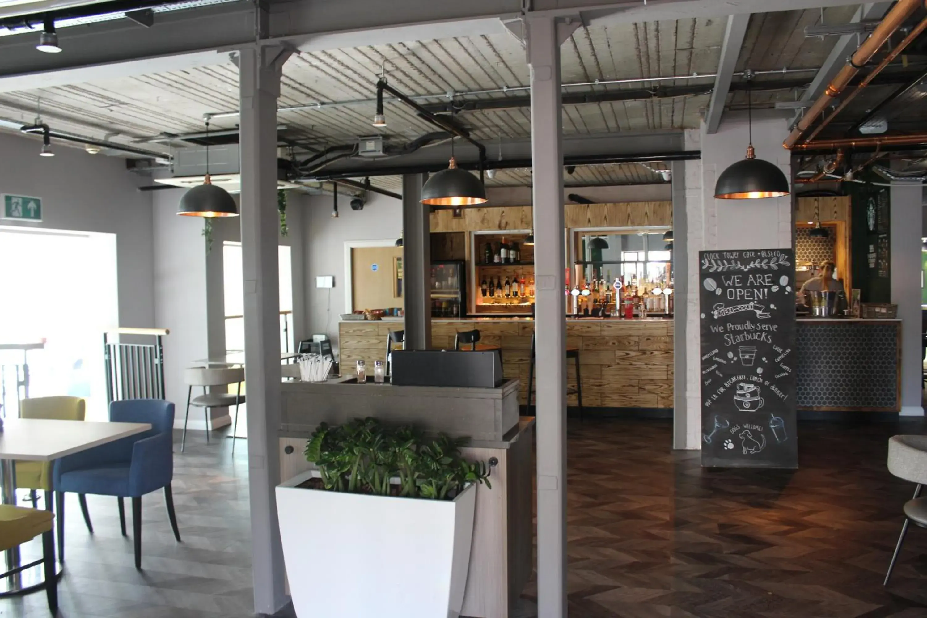 Restaurant/places to eat in Holiday Inn Kenilworth - Warwick by IHG Restaurant/places to eat in Holiday Inn Kenilworth - Warwick by IHG