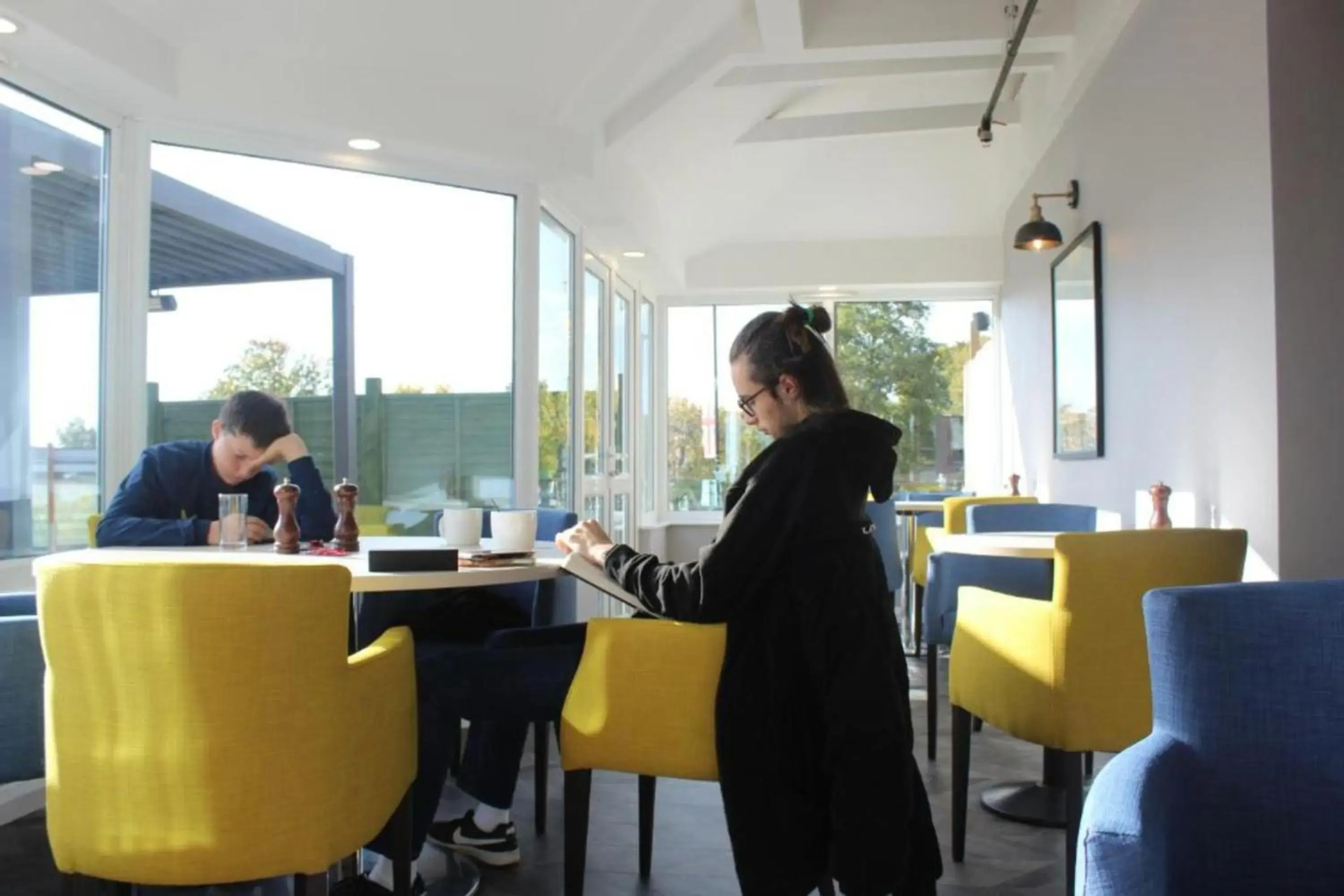 Restaurant/places to eat in Holiday Inn Kenilworth - Warwick by IHG Restaurant/places to eat in Holiday Inn Kenilworth - Warwick by IHG