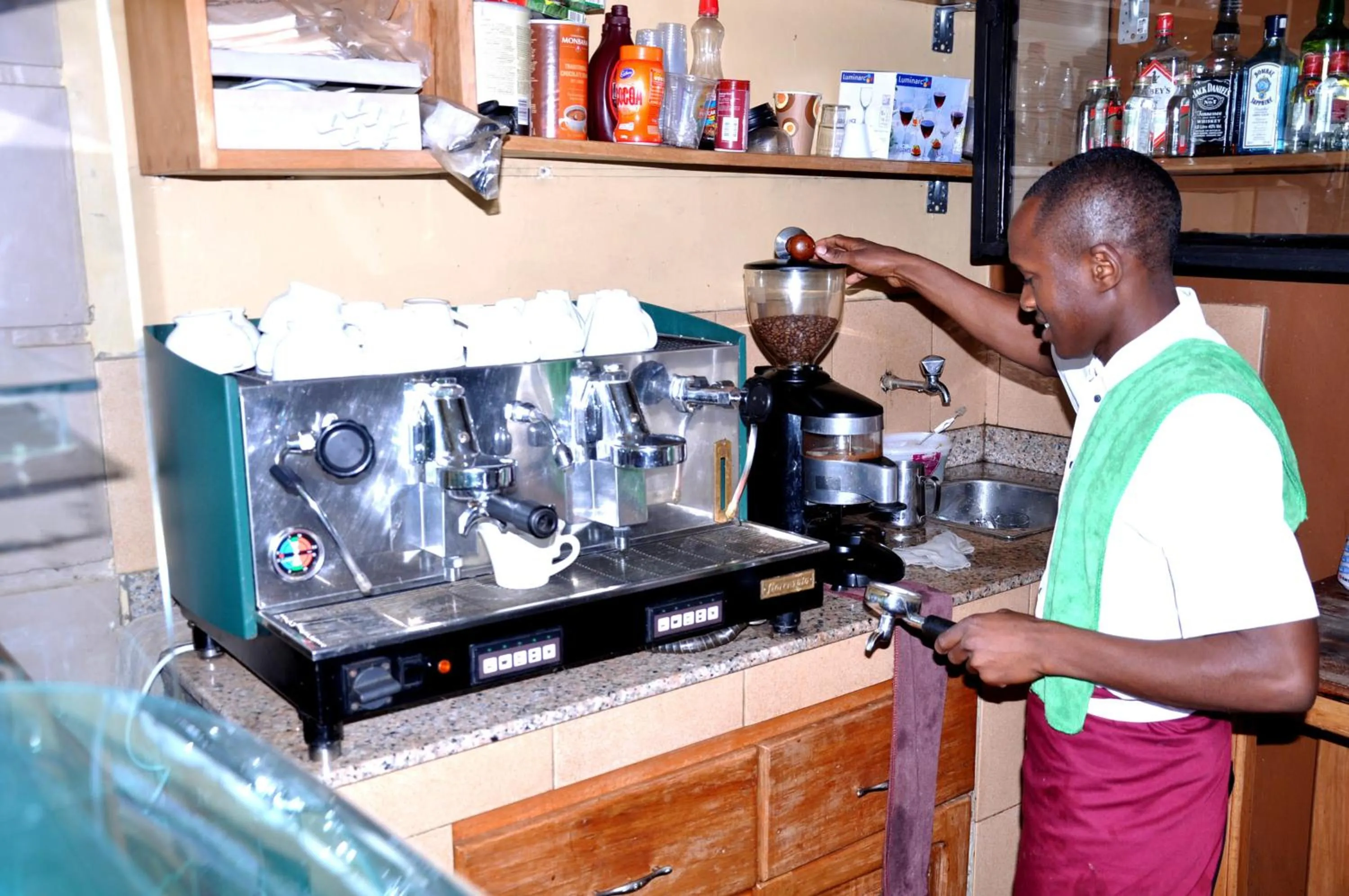 Restaurant/places to eat in Olive Gardens Hotel Kampala