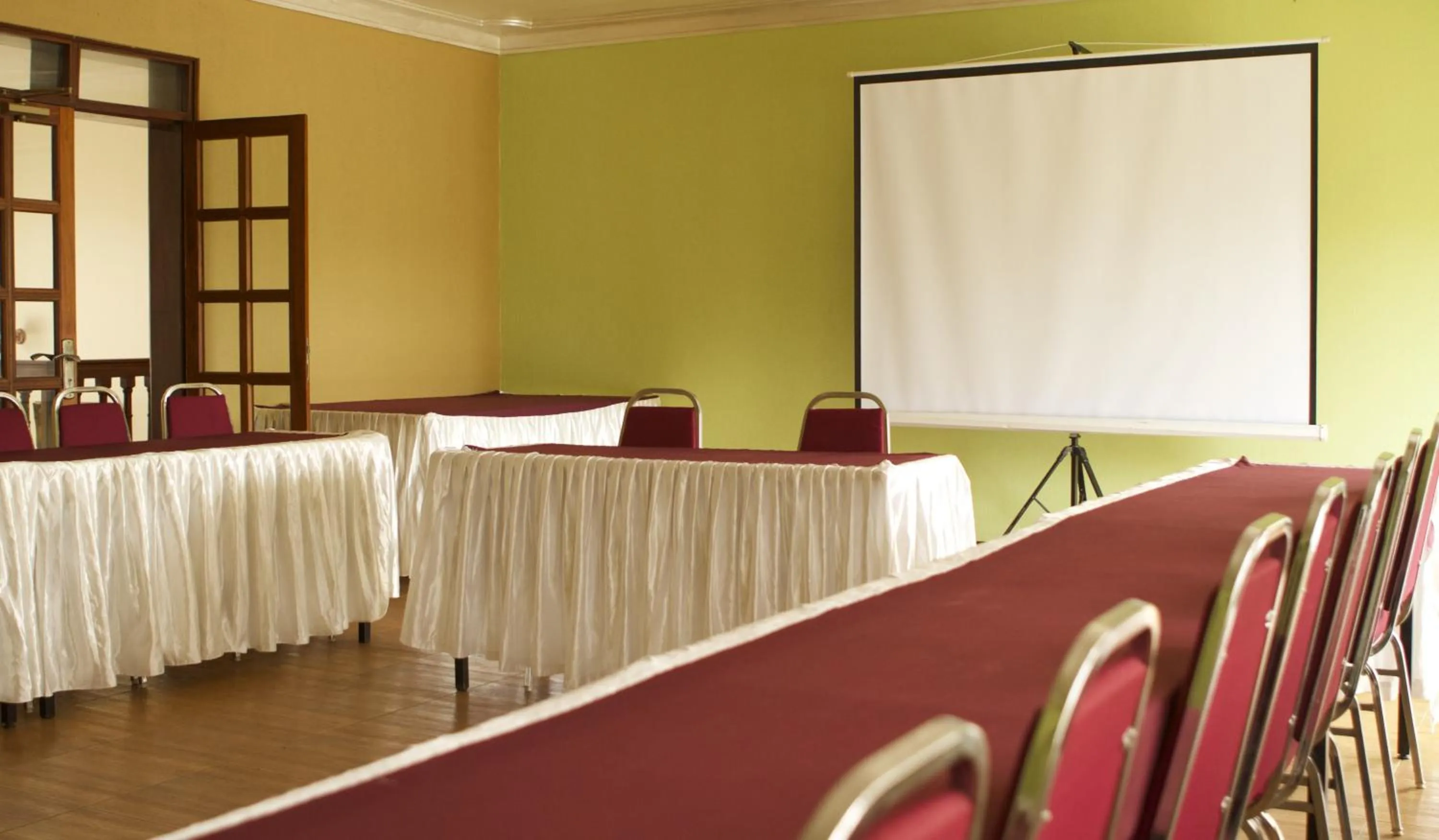 Business facilities in Olive Gardens Hotel Kampala