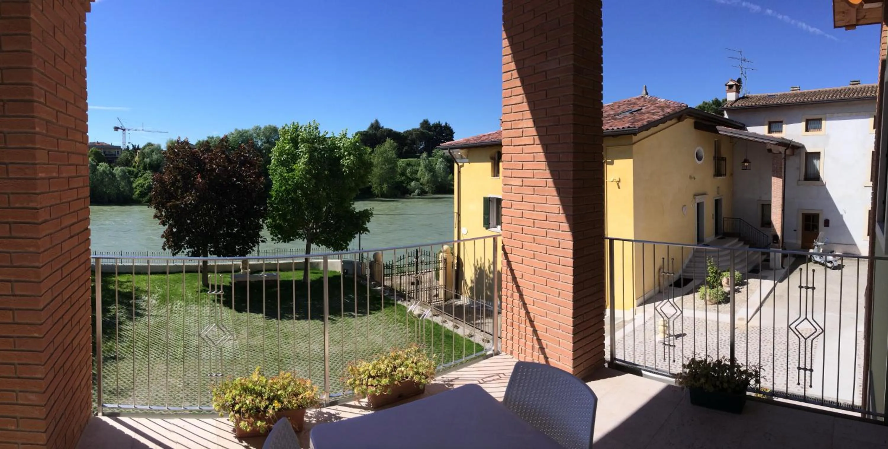 Garden view in B&B Al Fondaco
