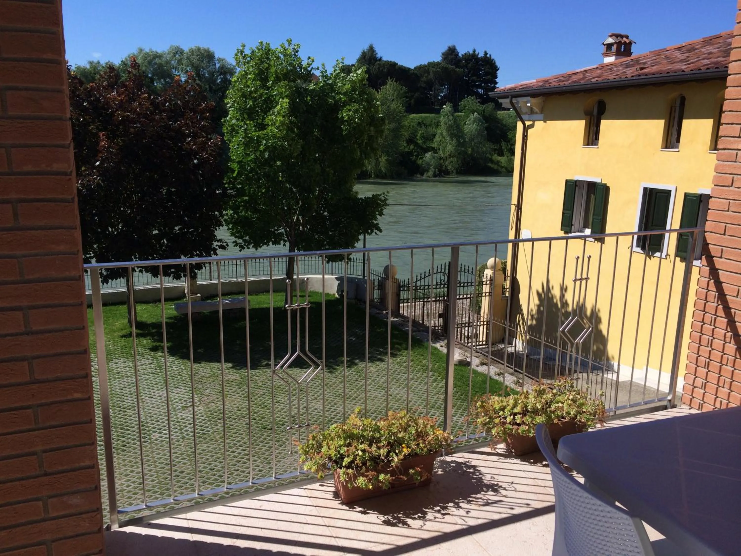River view in B&B Al Fondaco