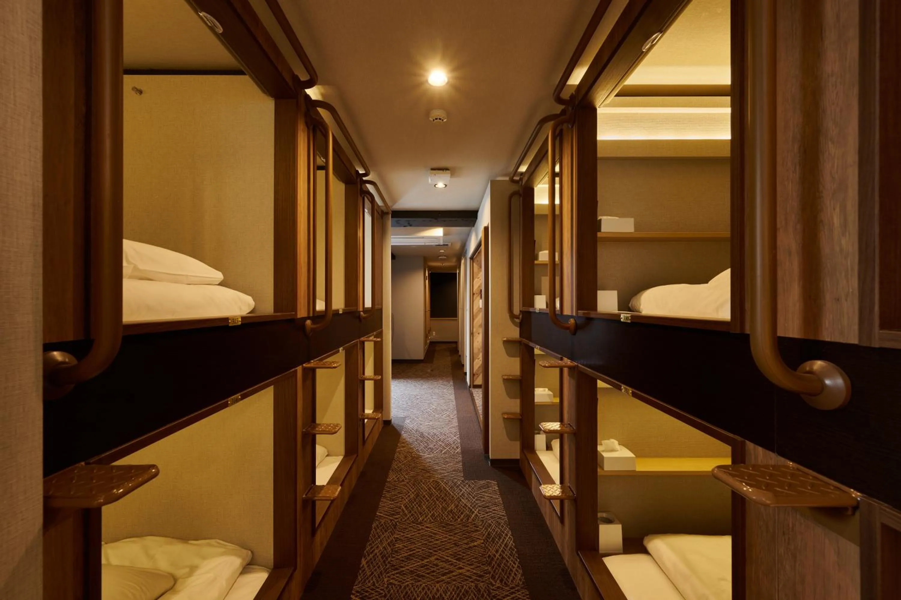 Other, Bed in CAPSULE HOTEL CONTINUE NijojoKita