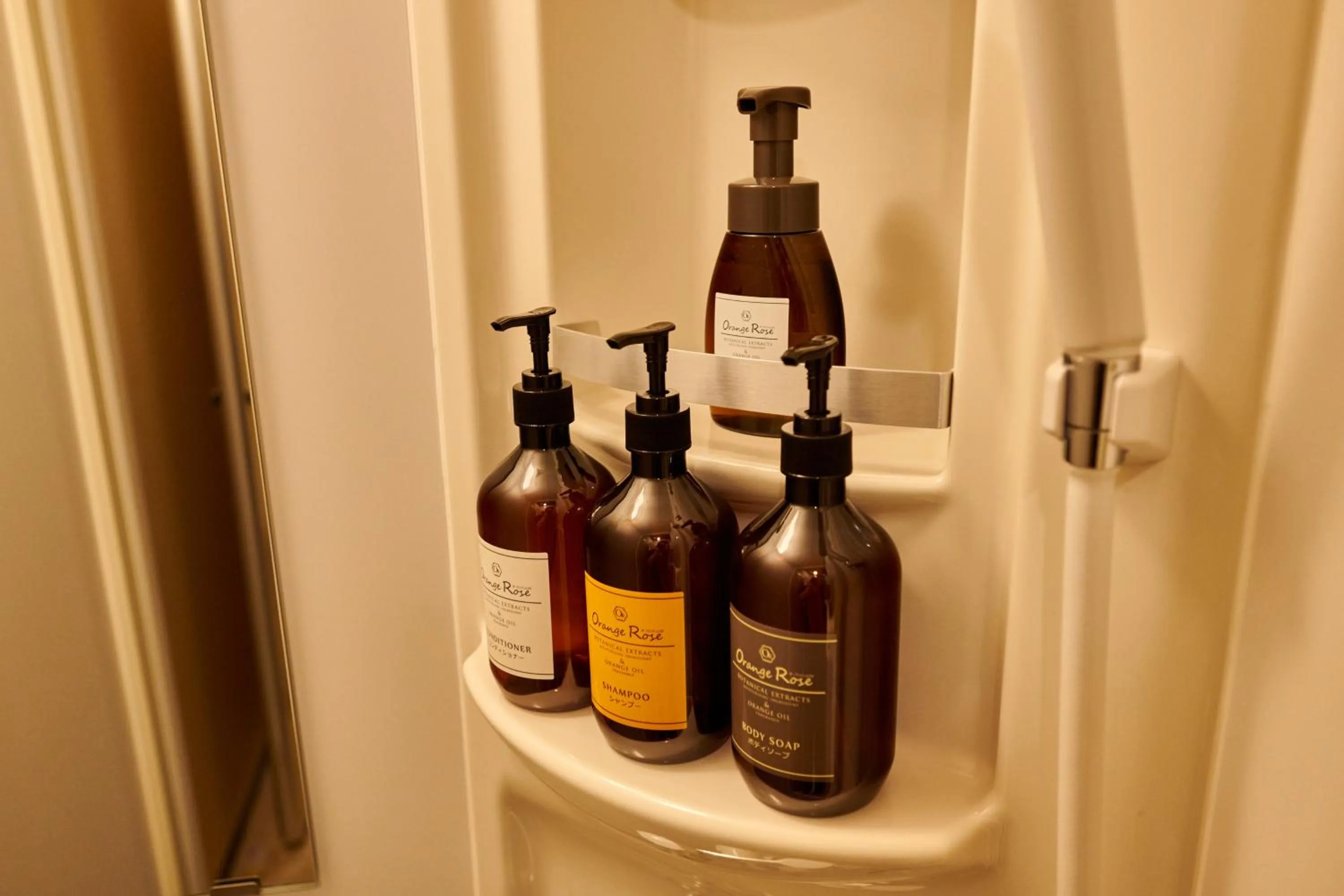 Shower in CAPSULE HOTEL CONTINUE NijojoKita