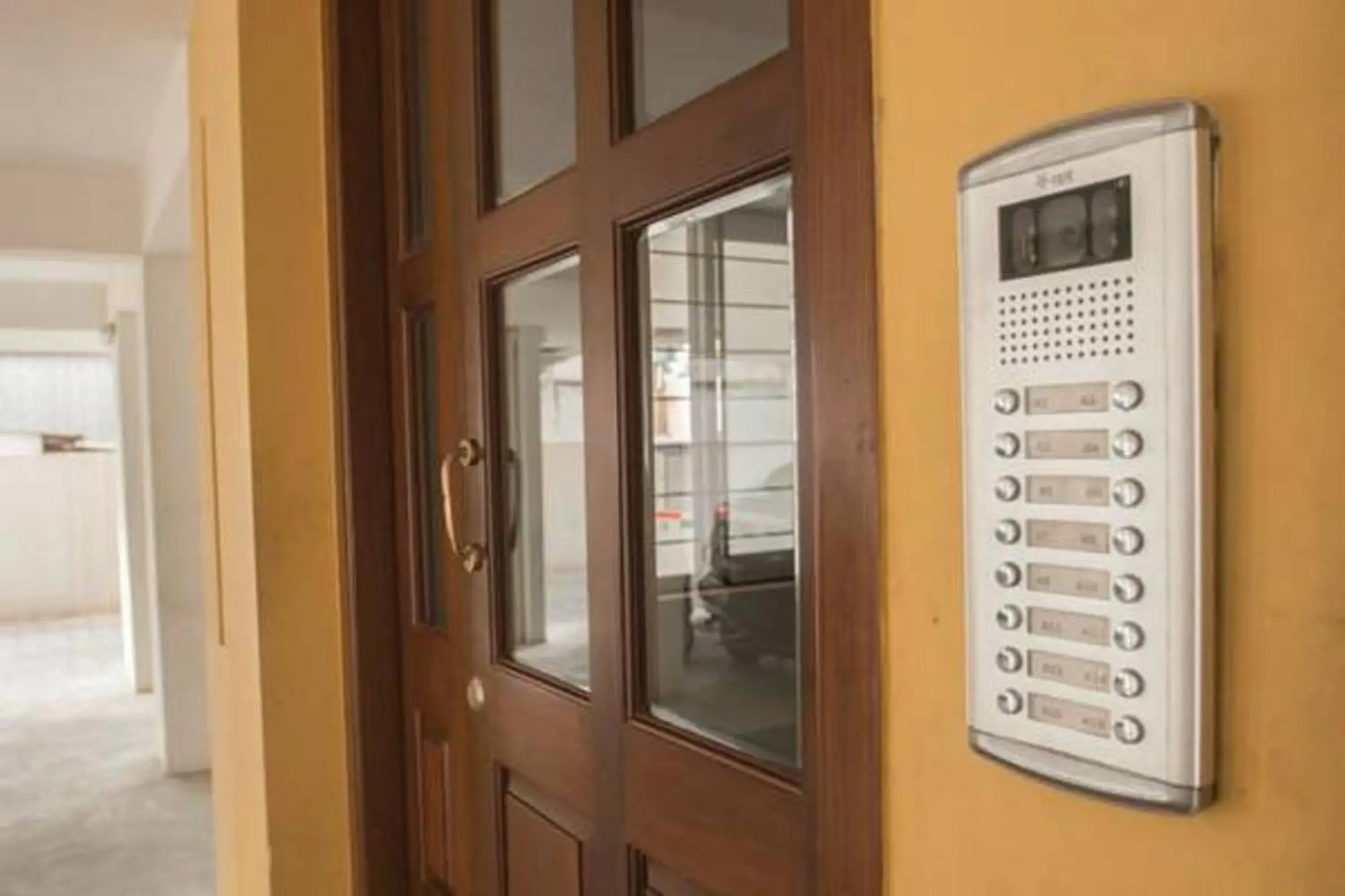 Facade/entrance in ThulasiRams Service Apartments Facade/entrance in ThulasiRams Service Apartments