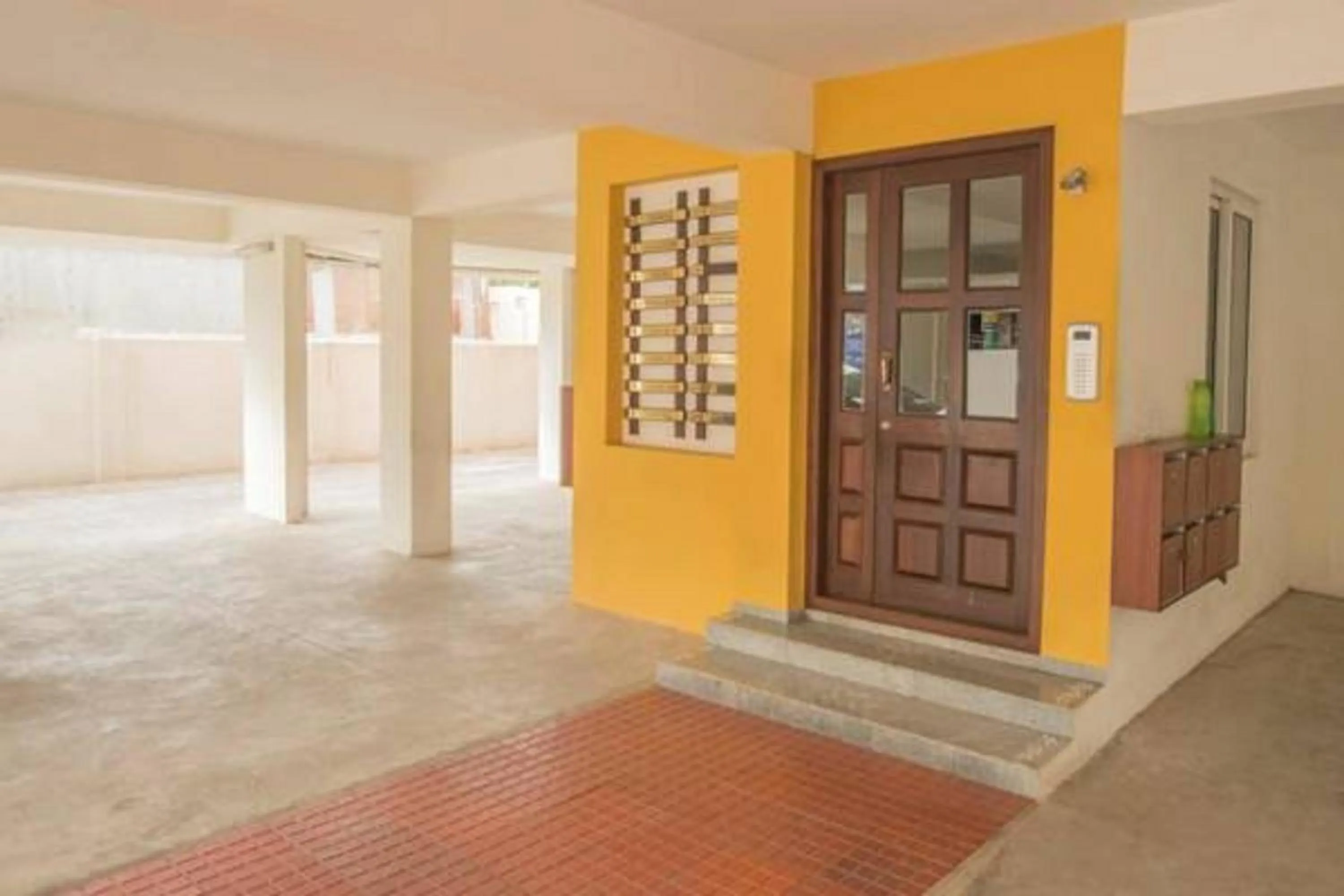 Facade/entrance in ThulasiRams Service Apartments