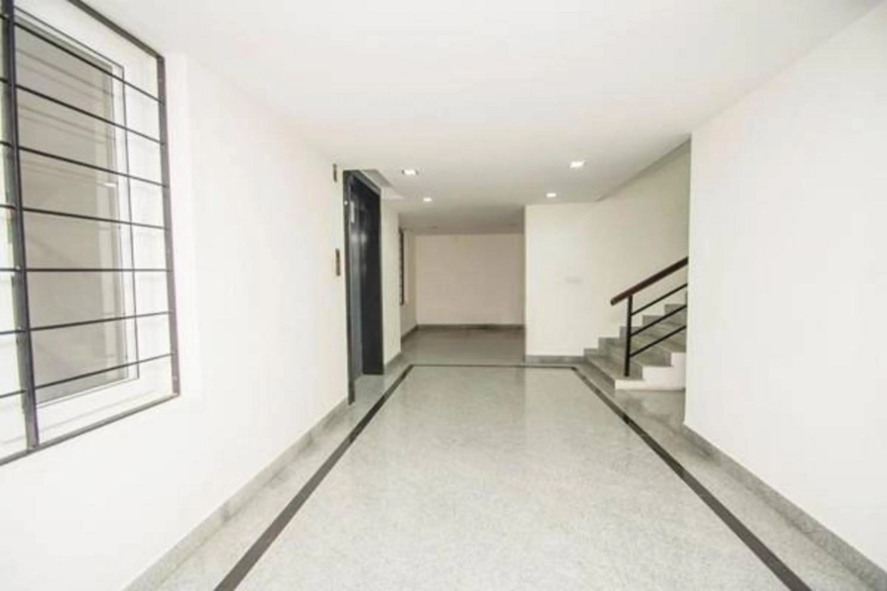 Facade/entrance in ThulasiRams Service Apartments