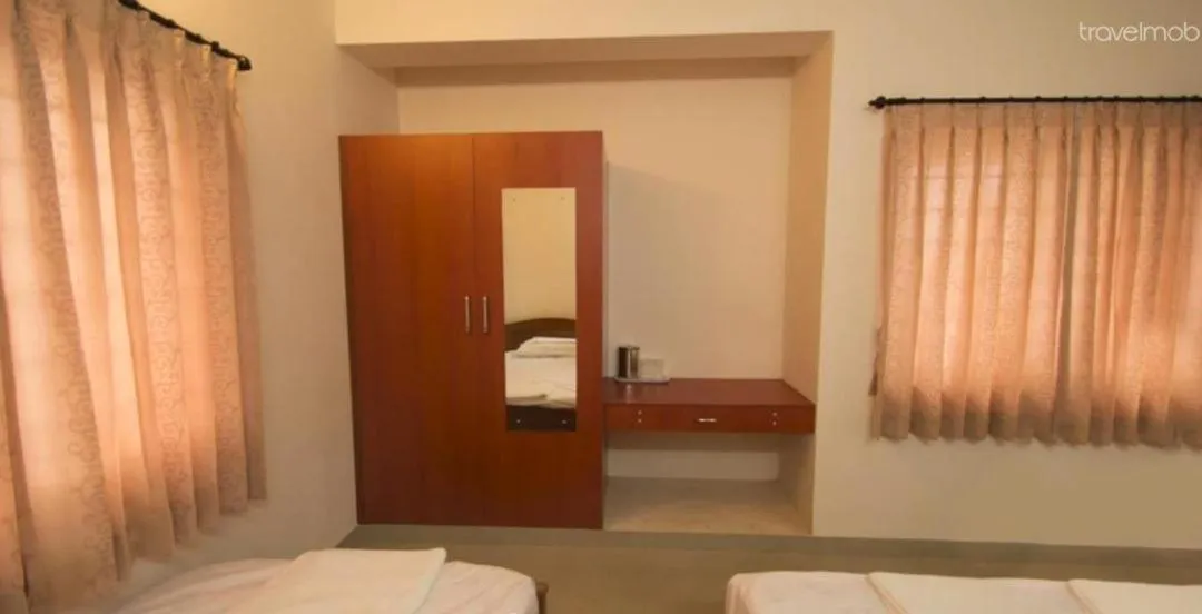cot, Bed in ThulasiRams Service Apartments