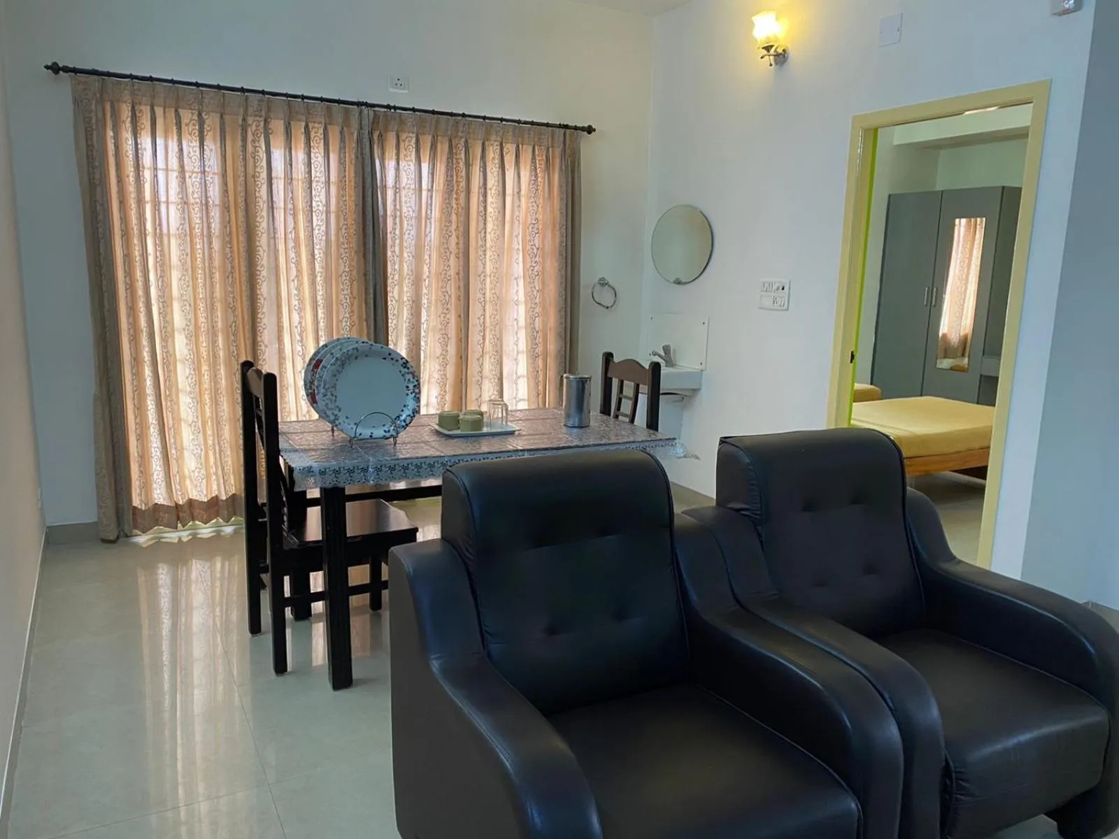 ThulasiRams Service Apartments