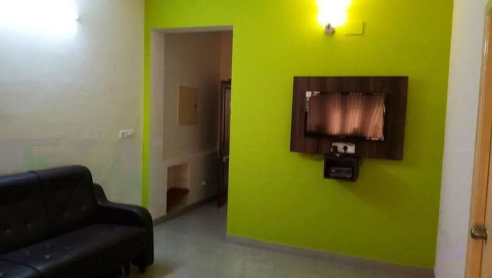 ThulasiRams Service Apartments