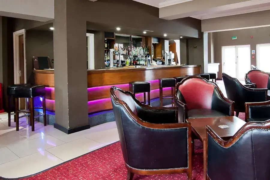 Lounge or bar in Riverside Hotel Lounge or bar in Riverside Hotel