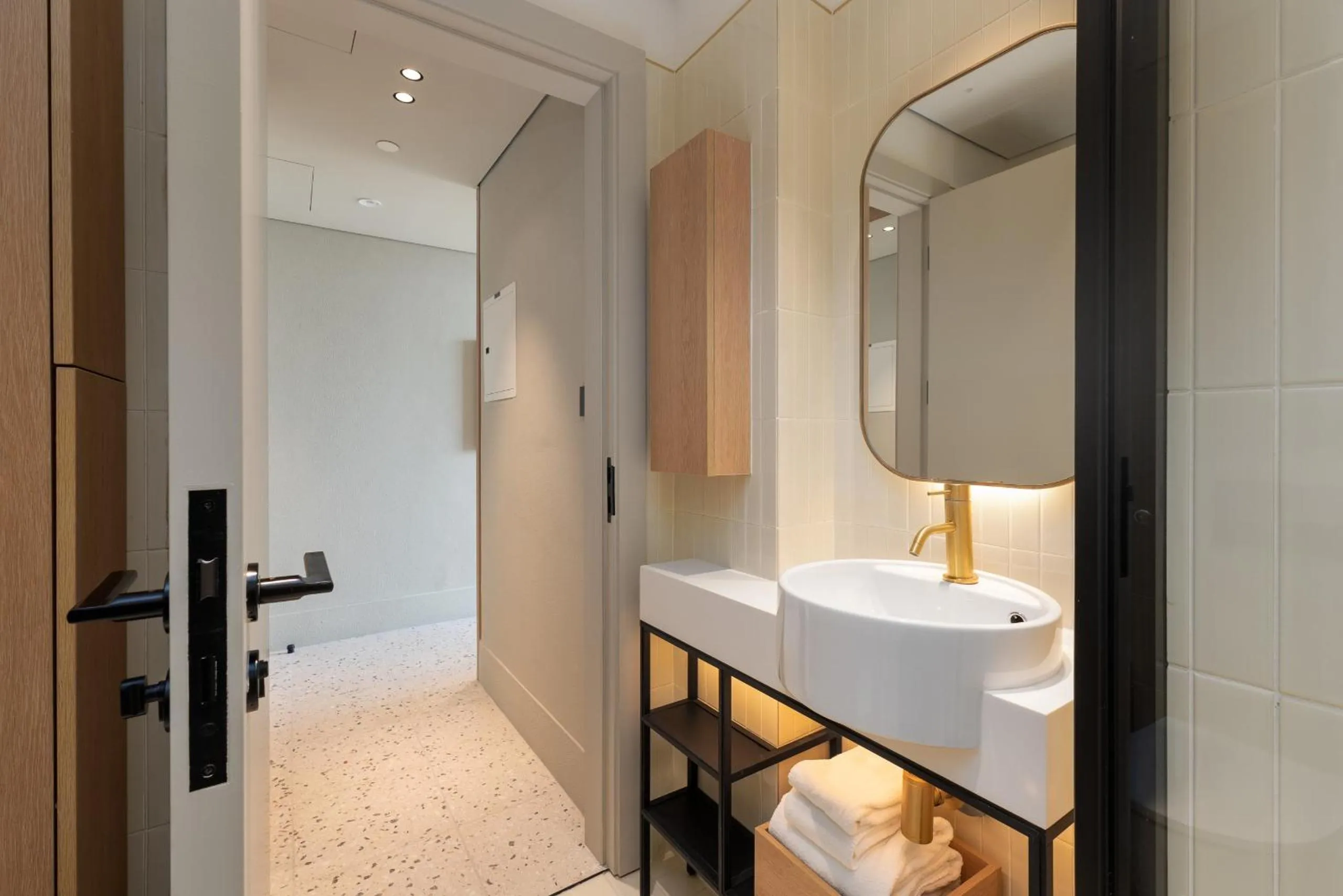 Bed in Upside Living, Business Bay Dubai - Mint Stay