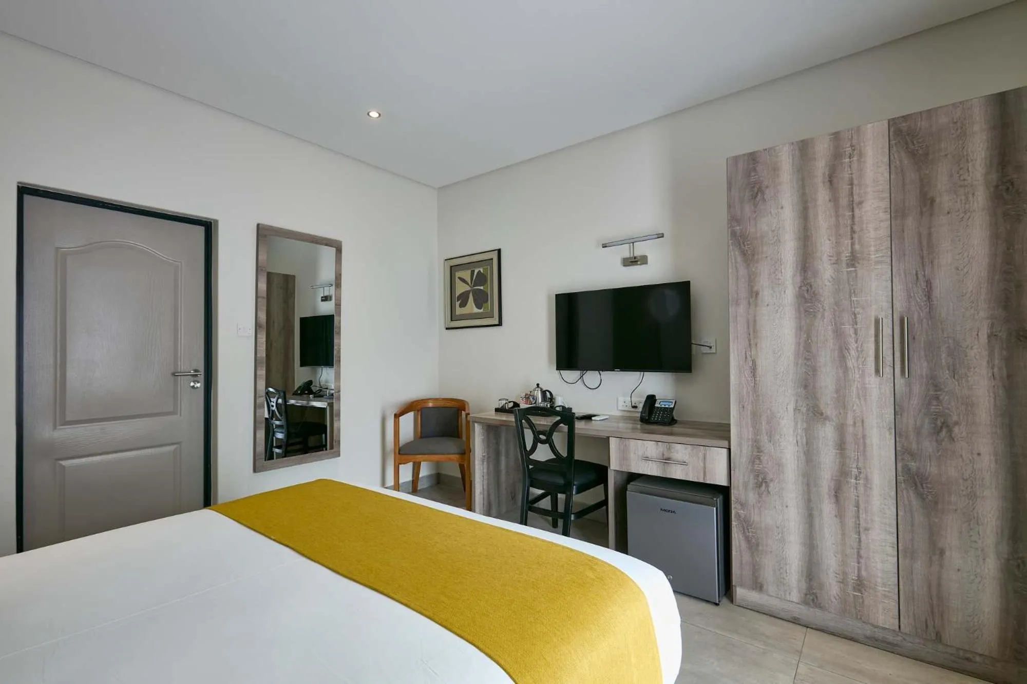 Bedroom, Bed in Oasis Motel