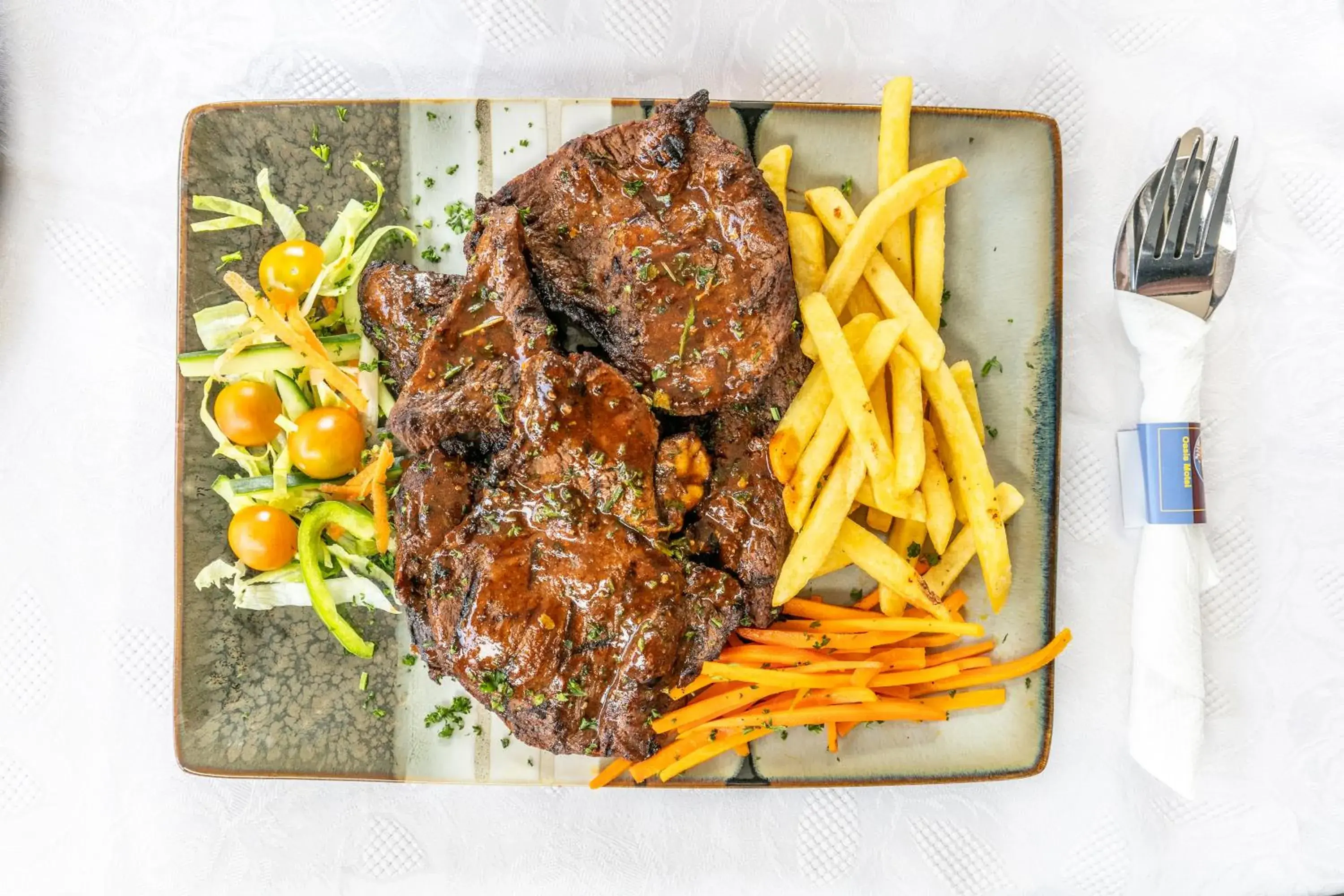 Food in Oasis Motel Food in Oasis Motel