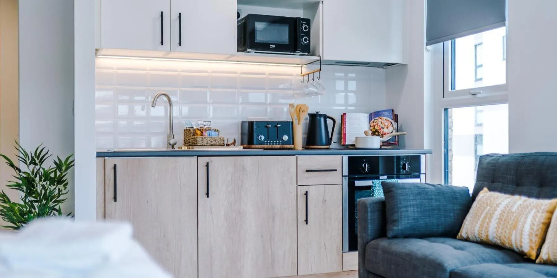 Kitchen or kitchenette in City Studios, Preston