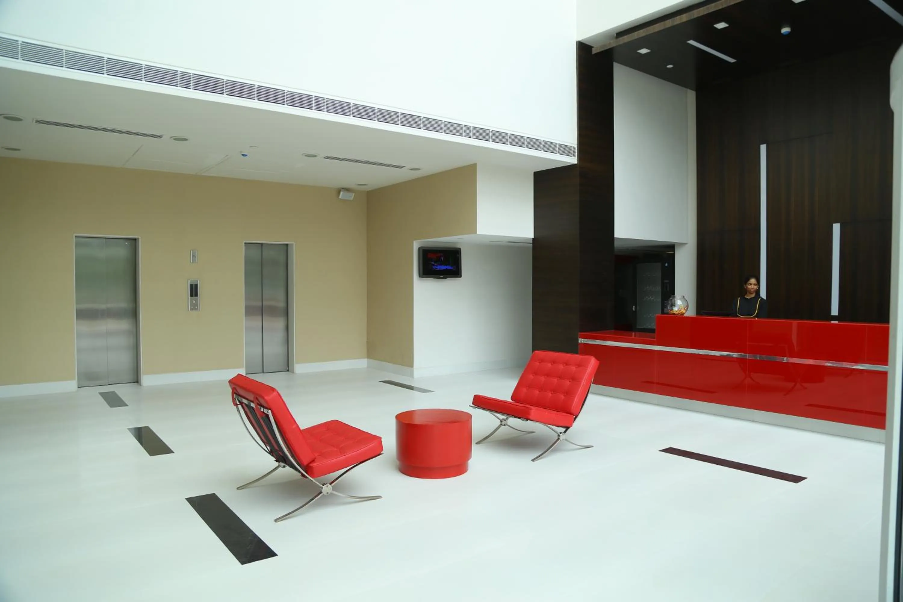 Lobby or reception in Keys Select by Lemon Tree Hotels, Kochi