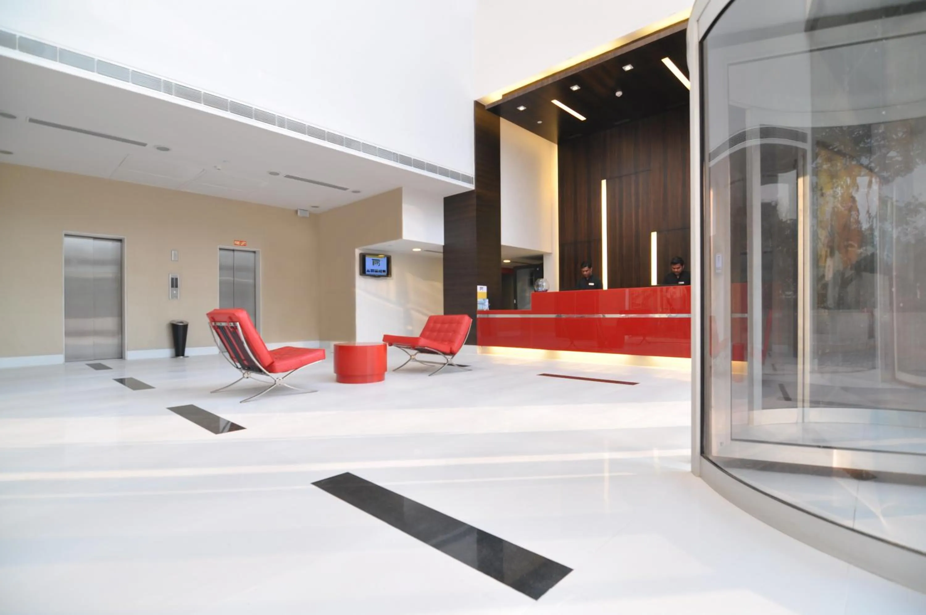 Lobby or reception in Keys Select by Lemon Tree Hotels, Kochi