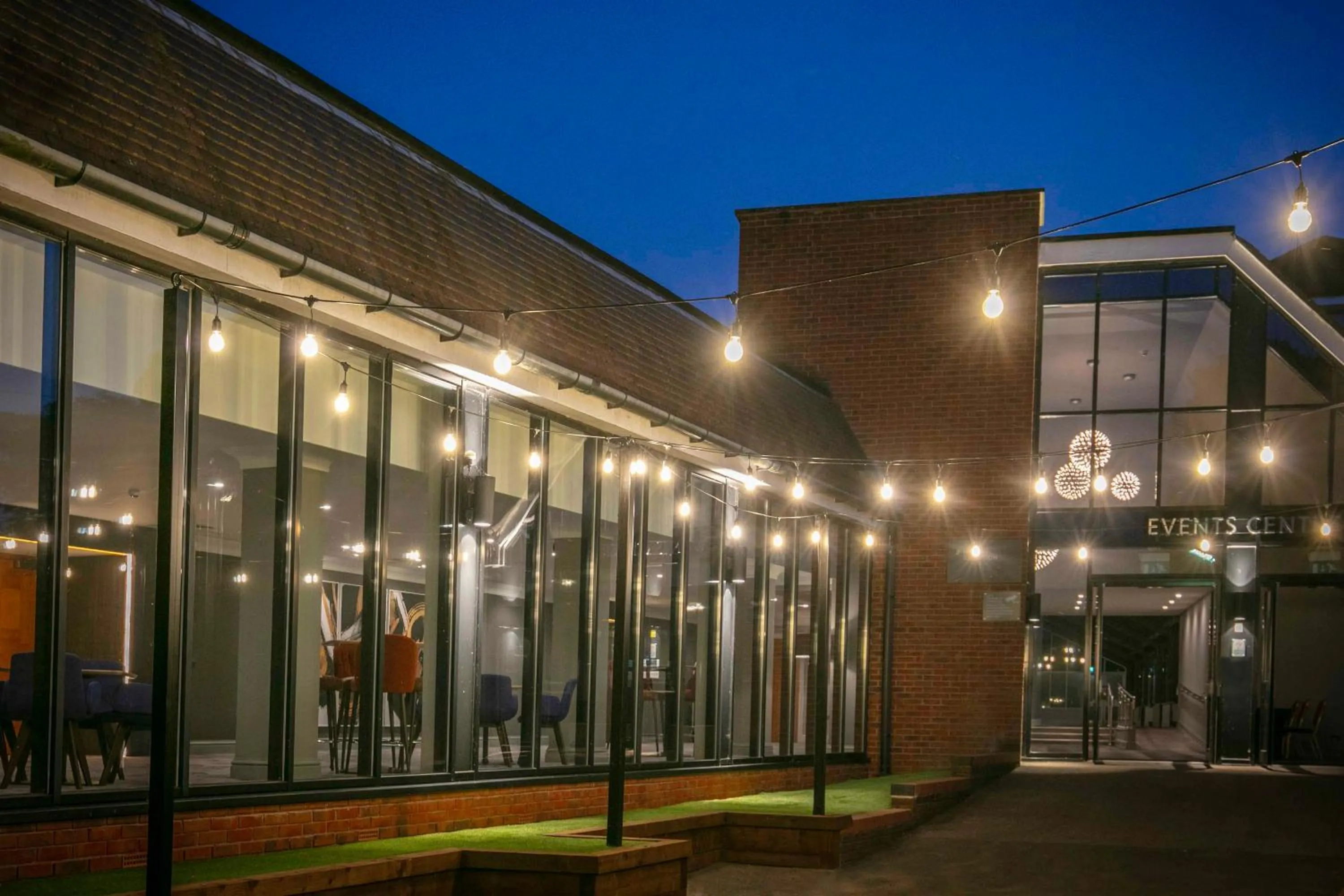 Facade/entrance in Chesford Grange Hotel